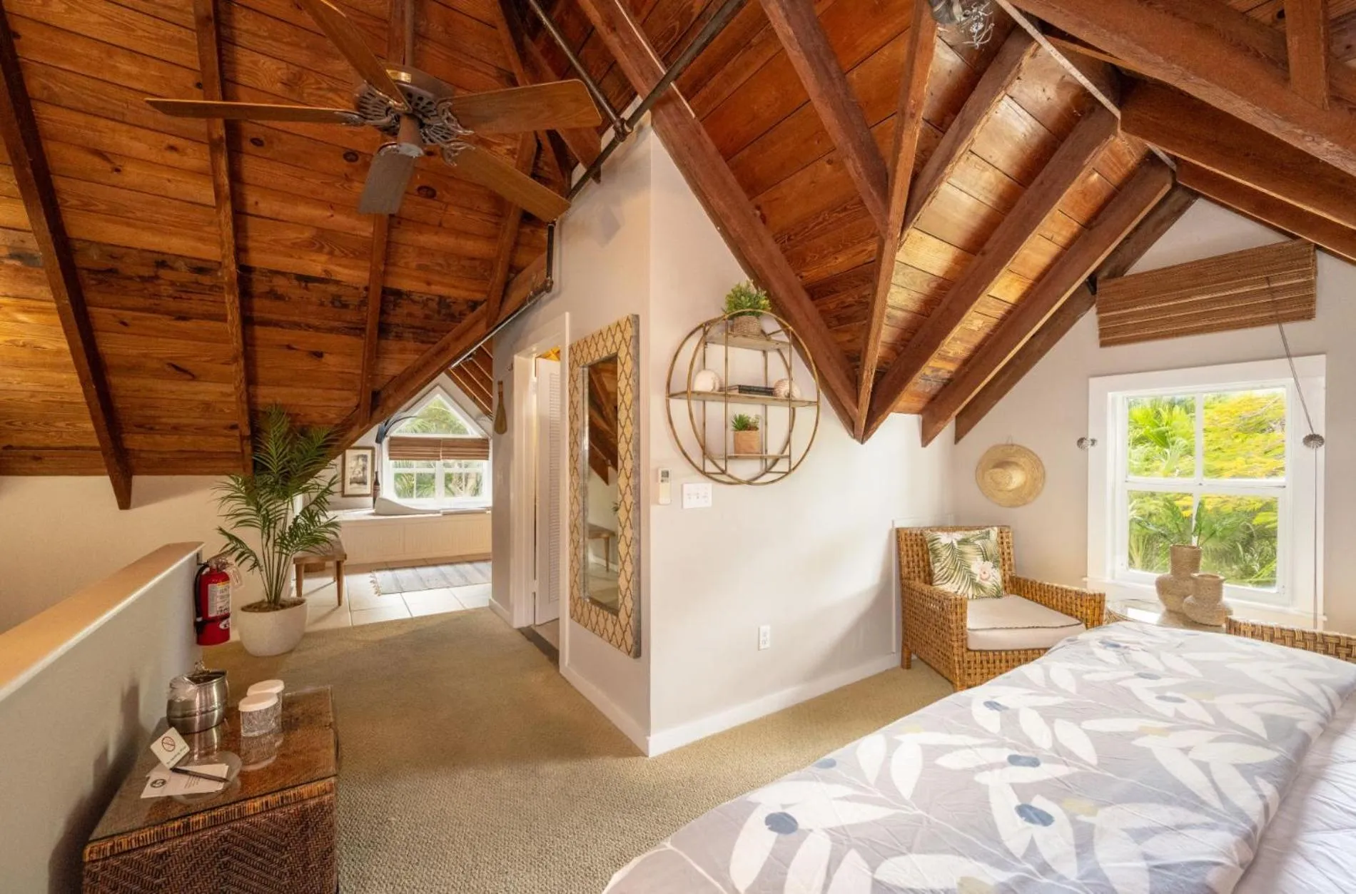 Bed in The Mermaid & The Alligator