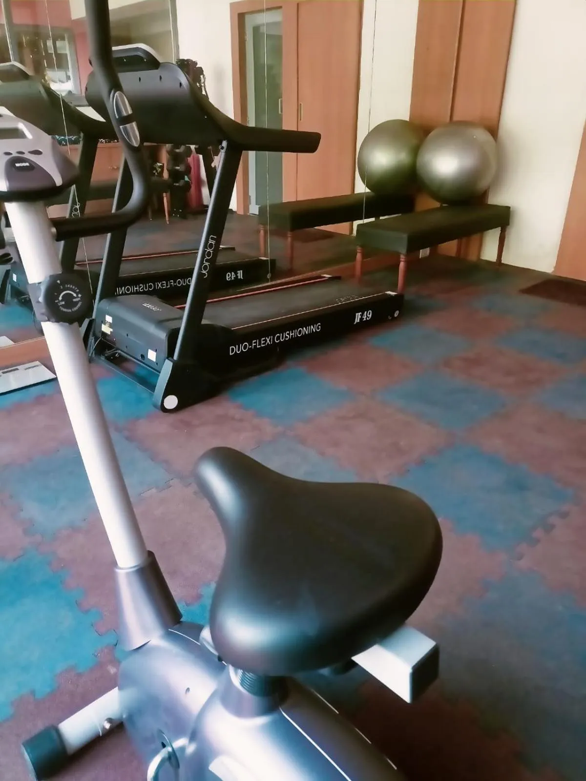 Fitness centre/facilities in Abhyagama Hotel