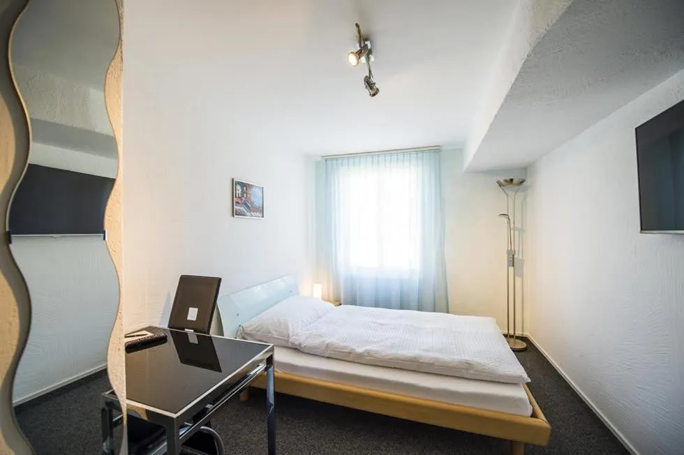 Bed in Hotel Sternen