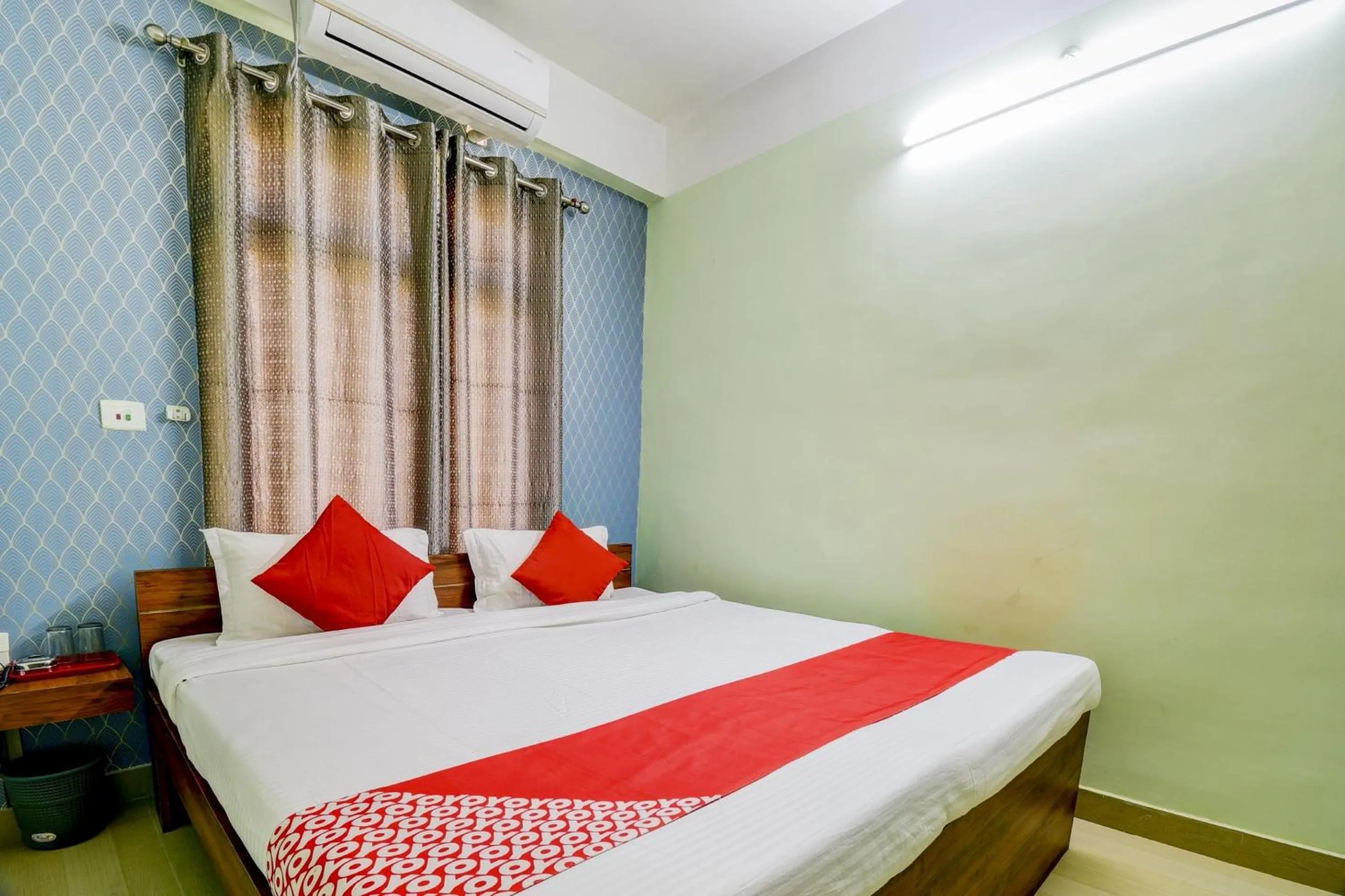 Bedroom, Bed in Super Hotel O The Dove Villa