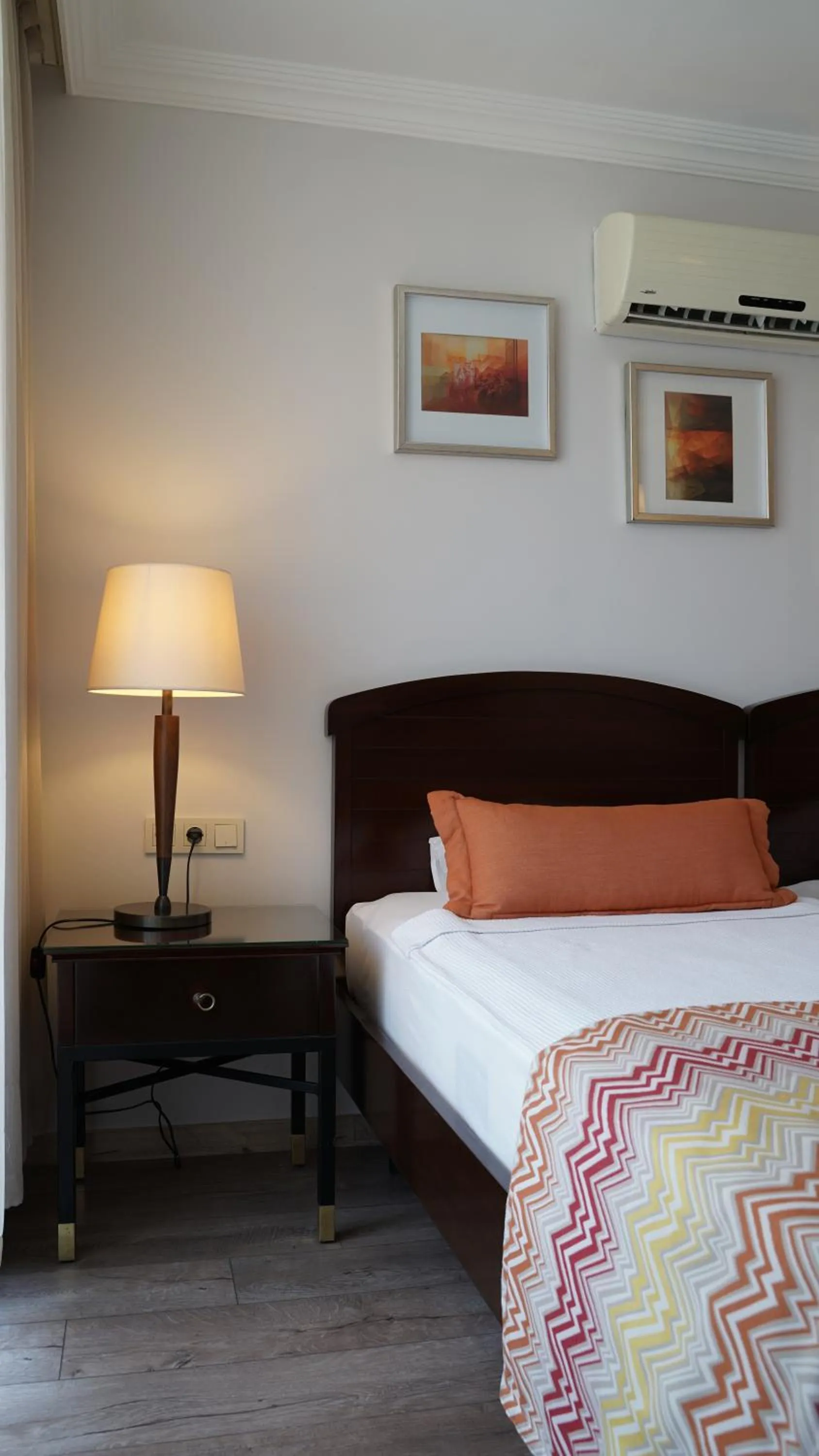 Bed, Seating Area in Akdora Resort Hotel & Spa