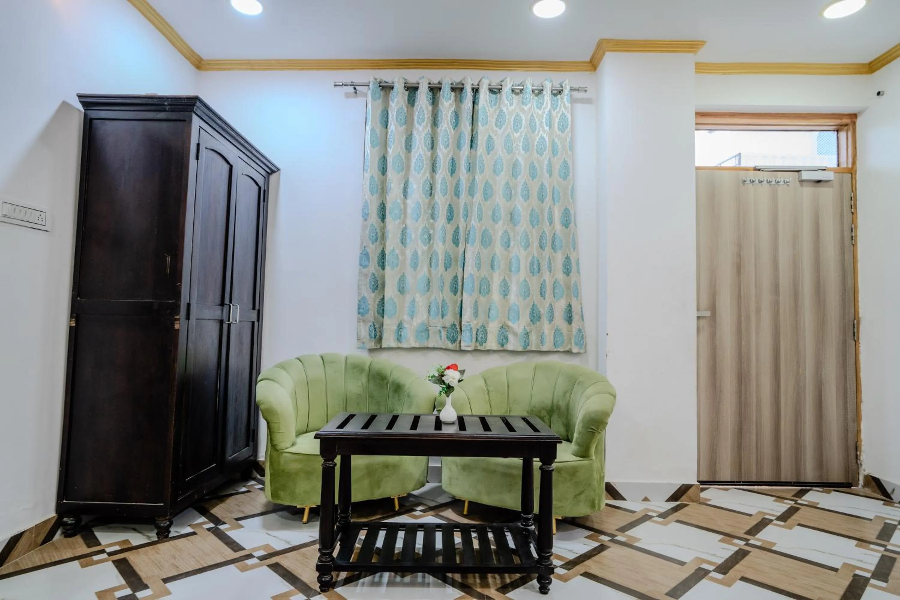 Seating area in Ramas Resort