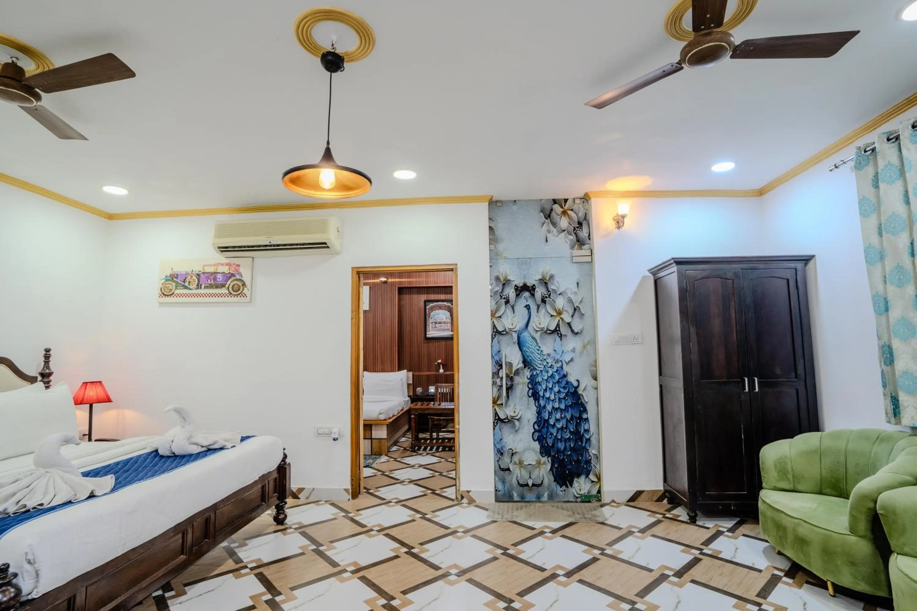 Photo of the whole room, Bed in Ramas Resort