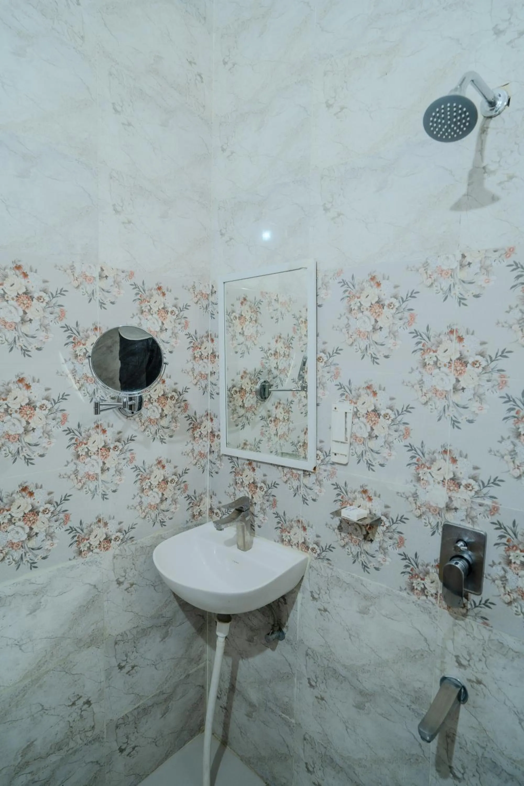 Bathroom in Ramas Resort