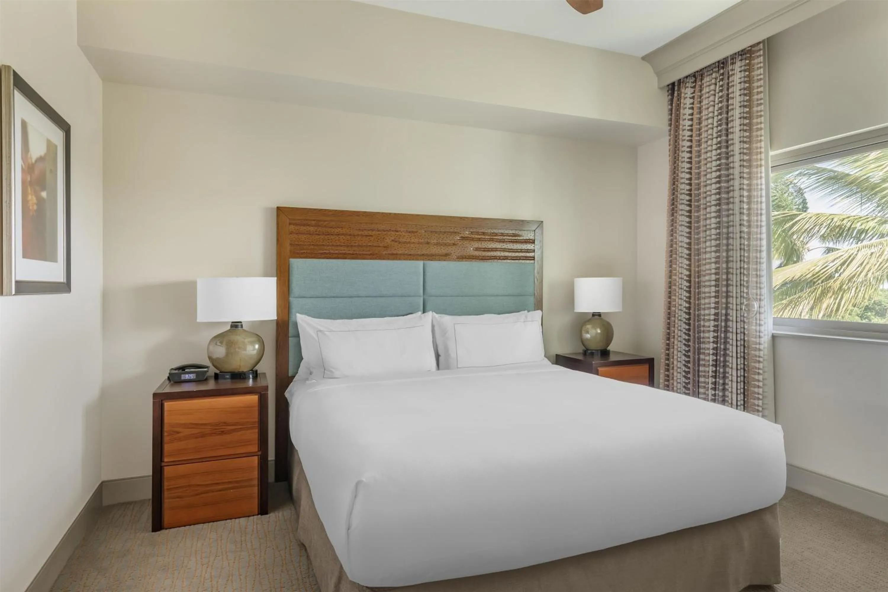 Bed in Hilton Grand Vacations Club Kings Land Waikoloa