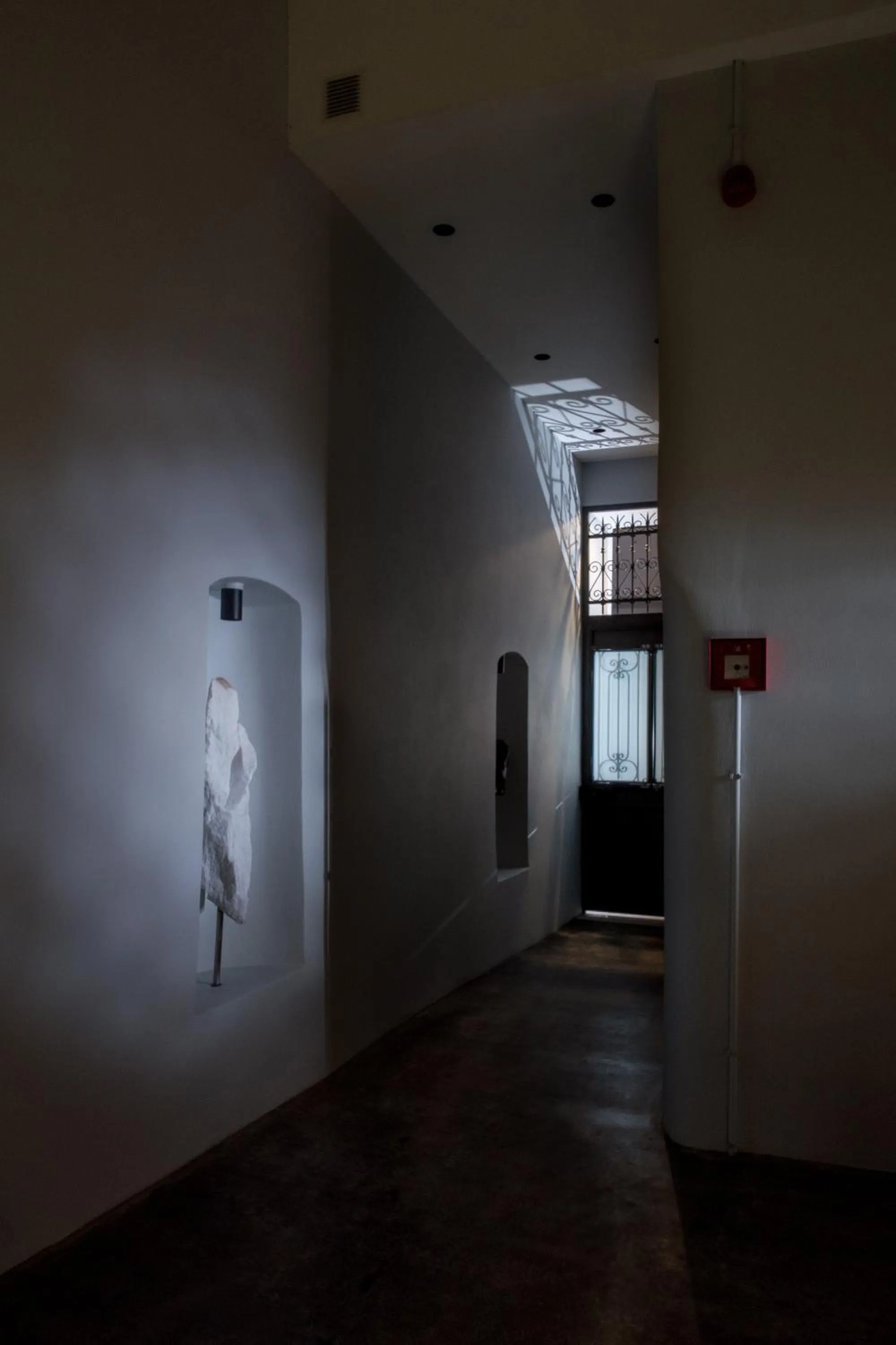 Inner courtyard view in Twin Circle Athens