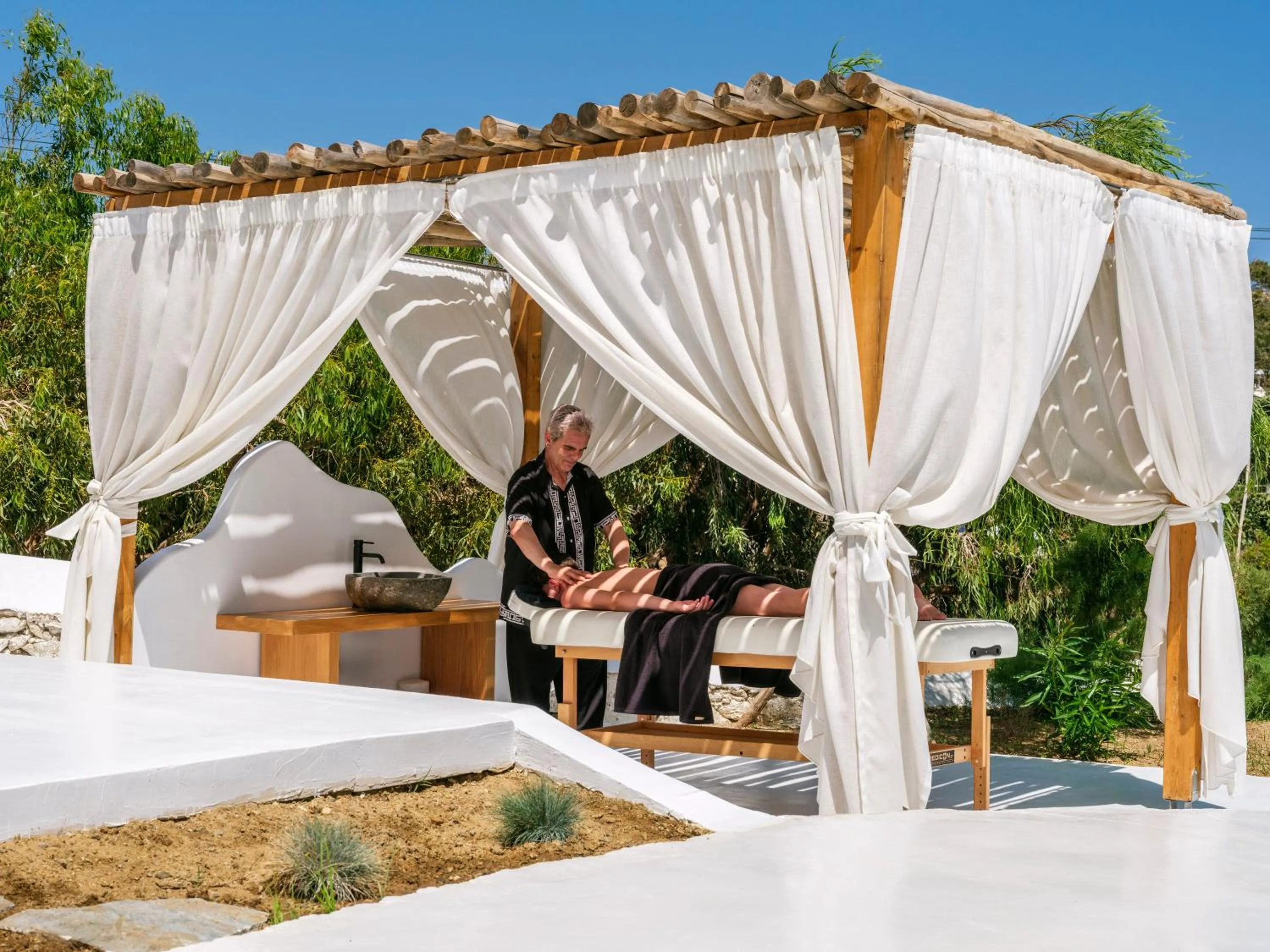 Day in Akkadian LGBT Boutique Hotel