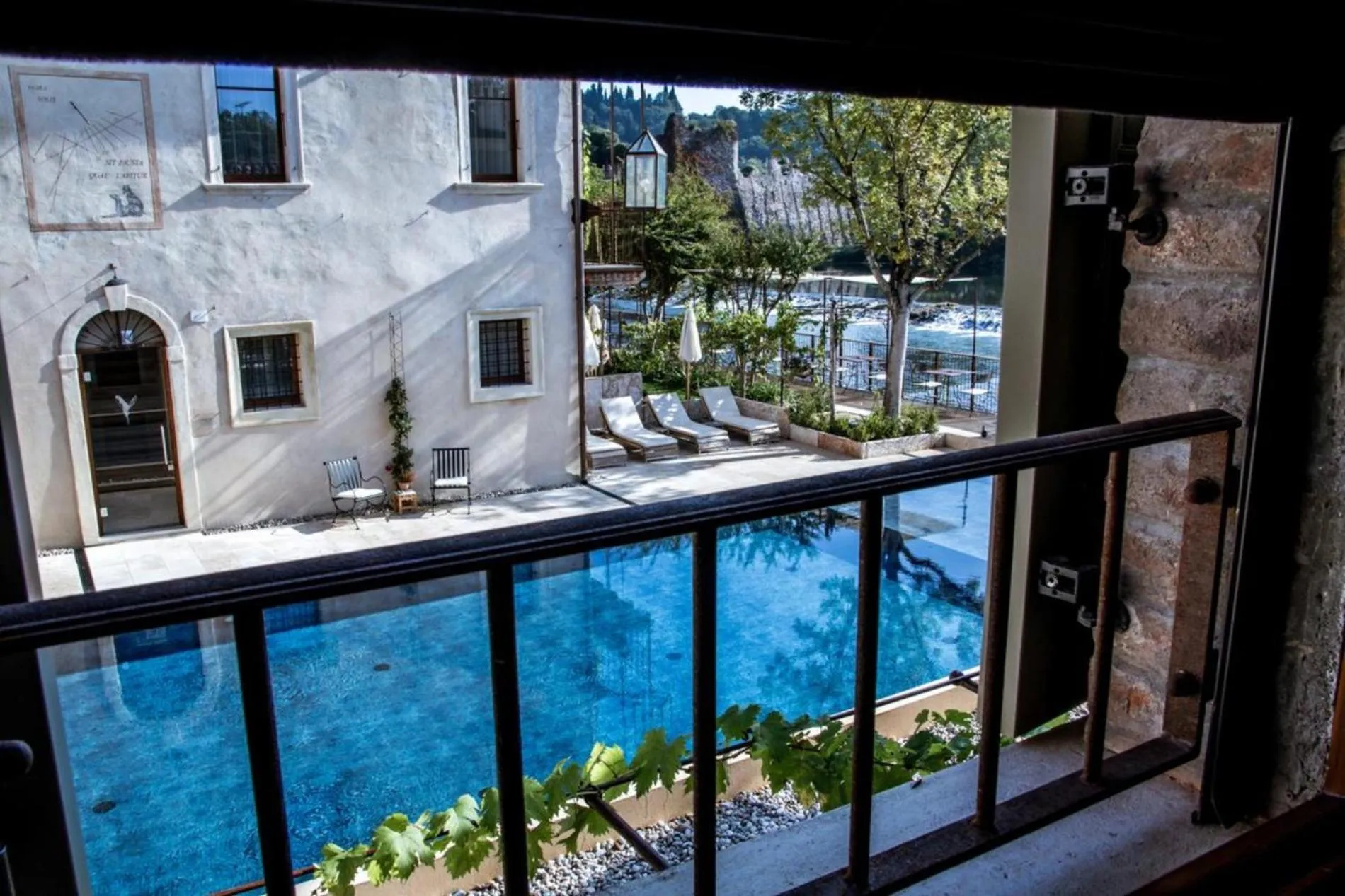 Pool view in Corte Regia Relais & Spa