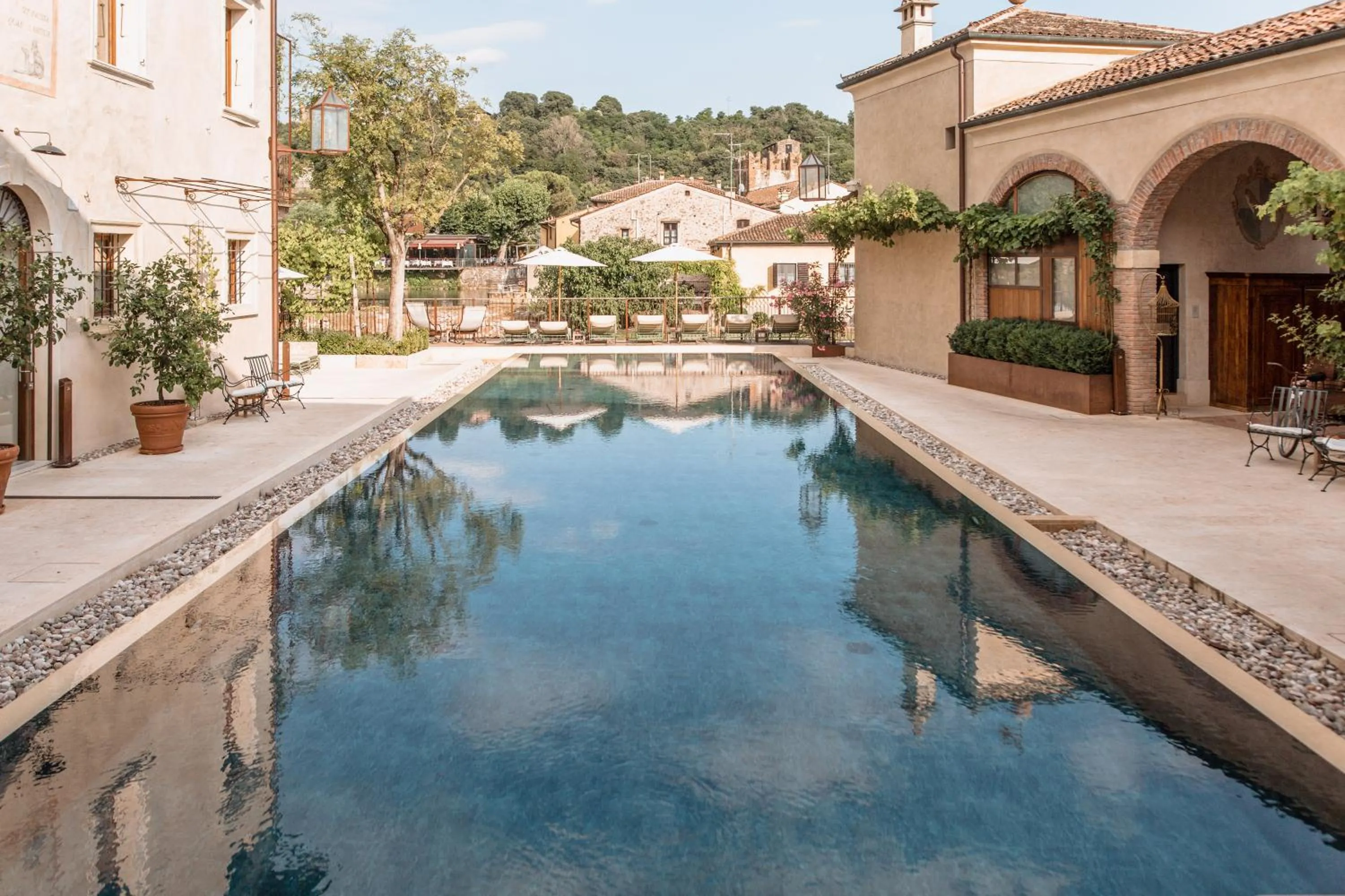 Pool view in Corte Regia Relais & Spa