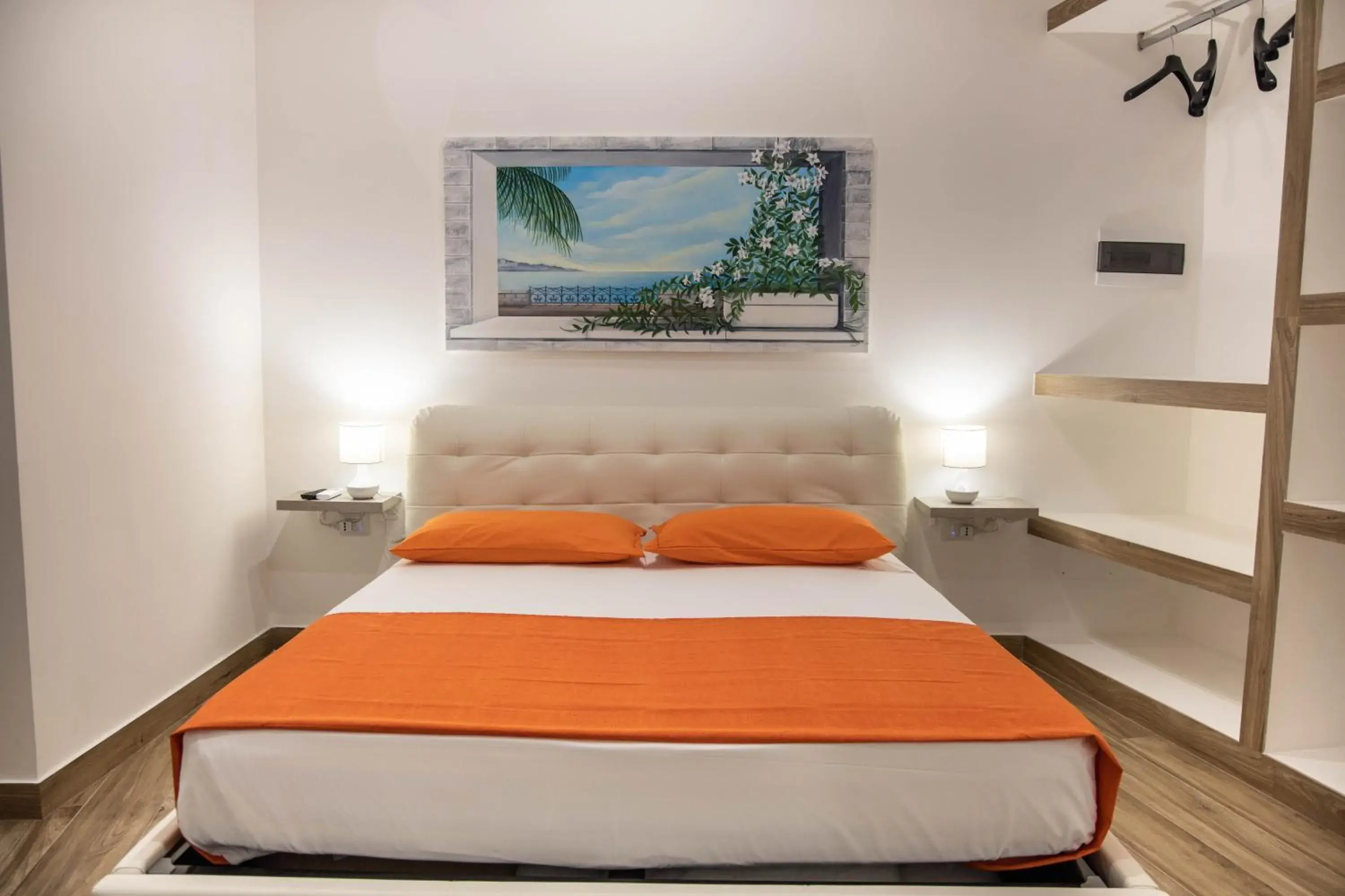 Quadruple Room with Private Bathroom - single occupancy in Beltrani Rent Rooms Quadruple Room with Private Bathroom - single occupancy in Beltrani Rent Rooms