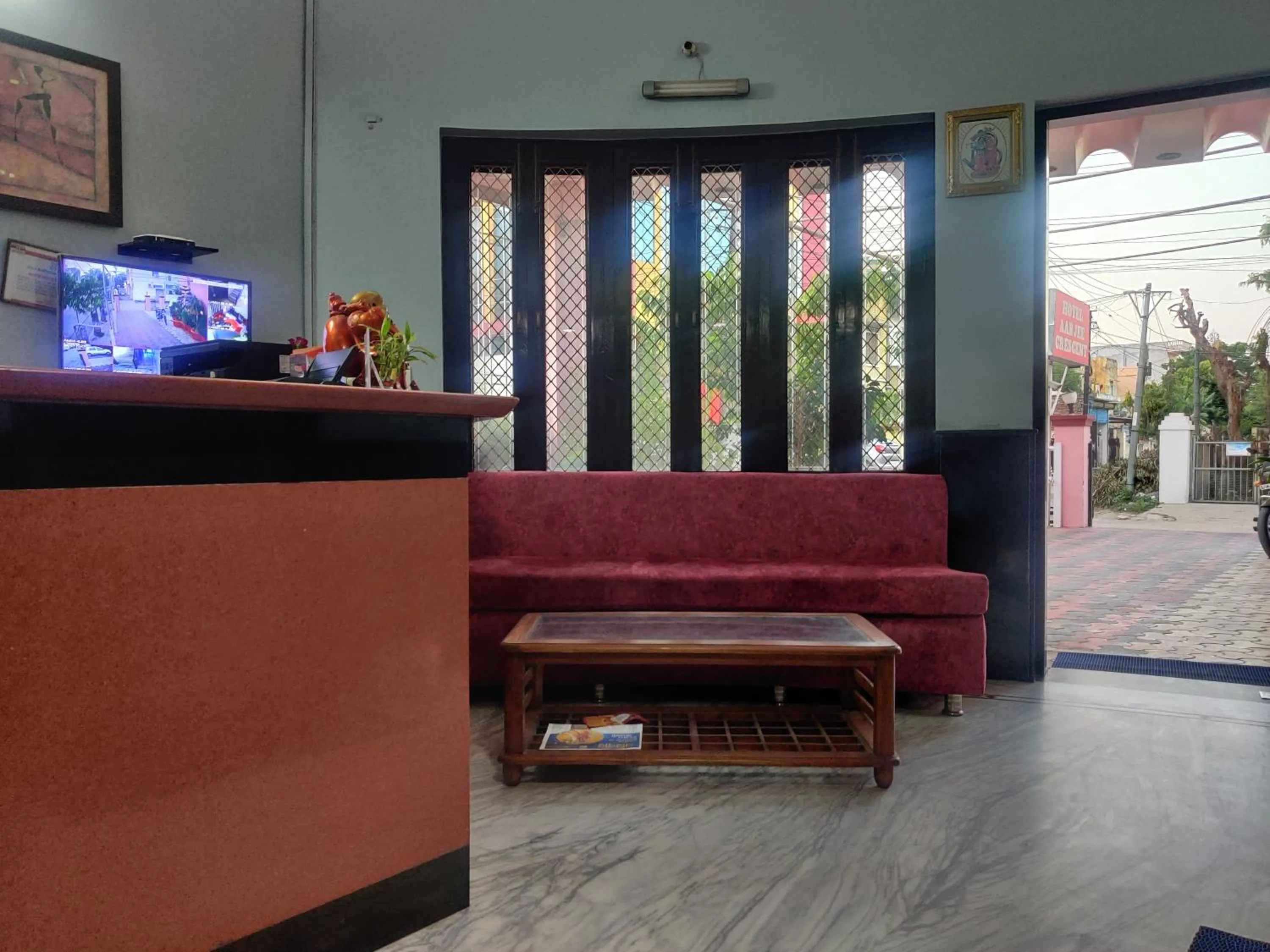 Lobby or reception in Hotel Aarjee Crescent Jaipur
