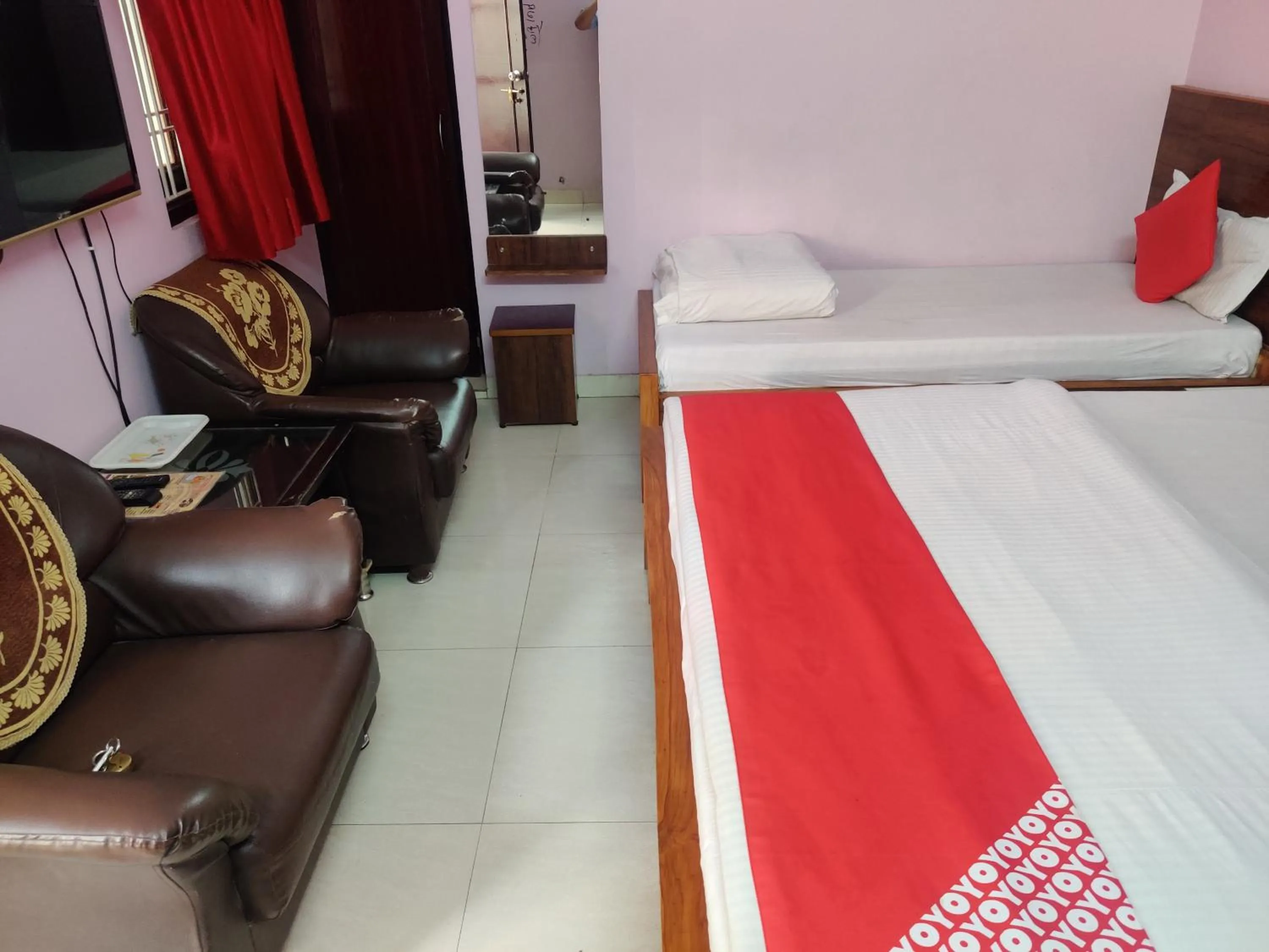 Bedroom, Bed in Hotel Aarjee Crescent Jaipur