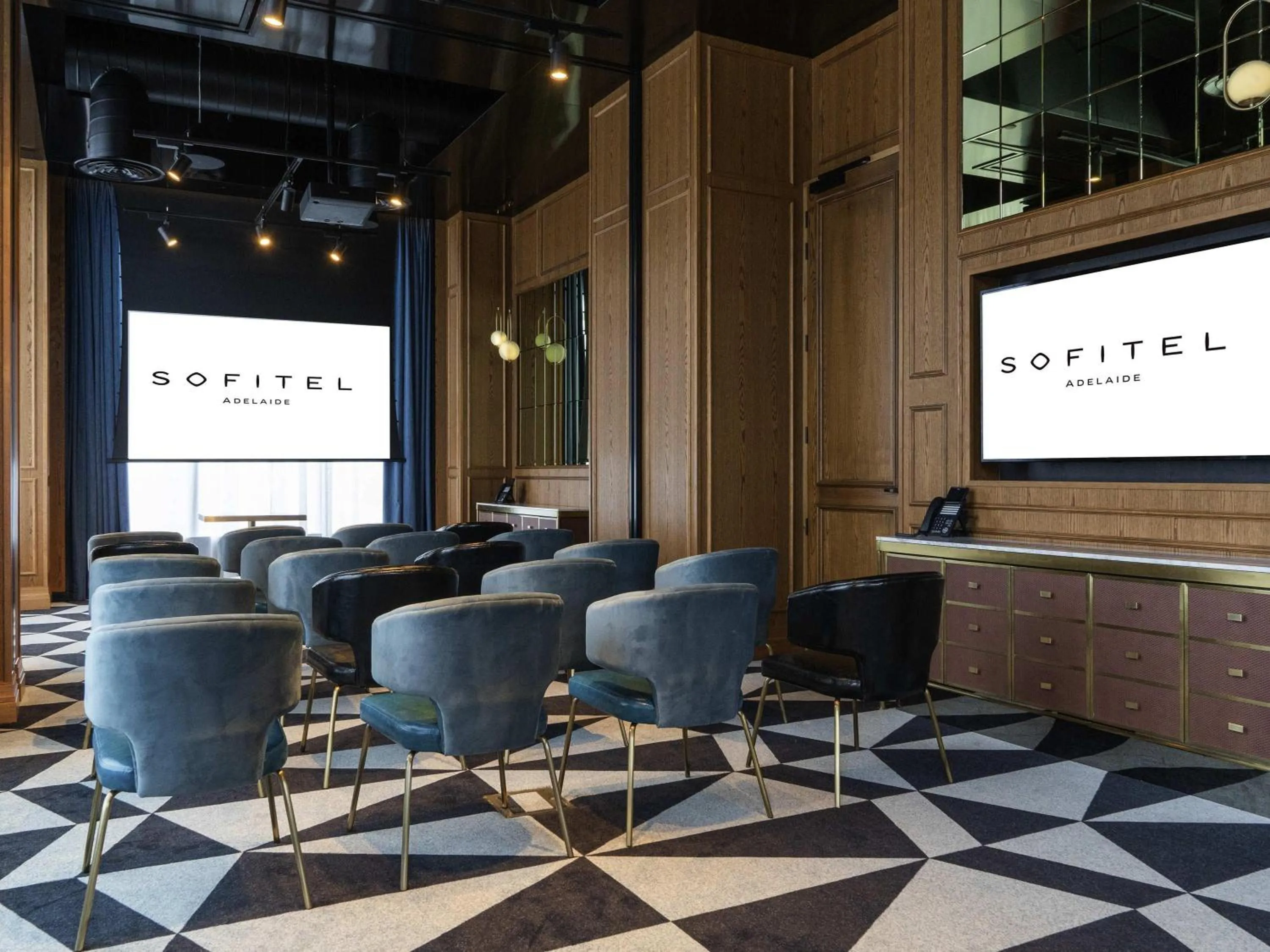 Meeting/conference room in Sofitel Adelaide