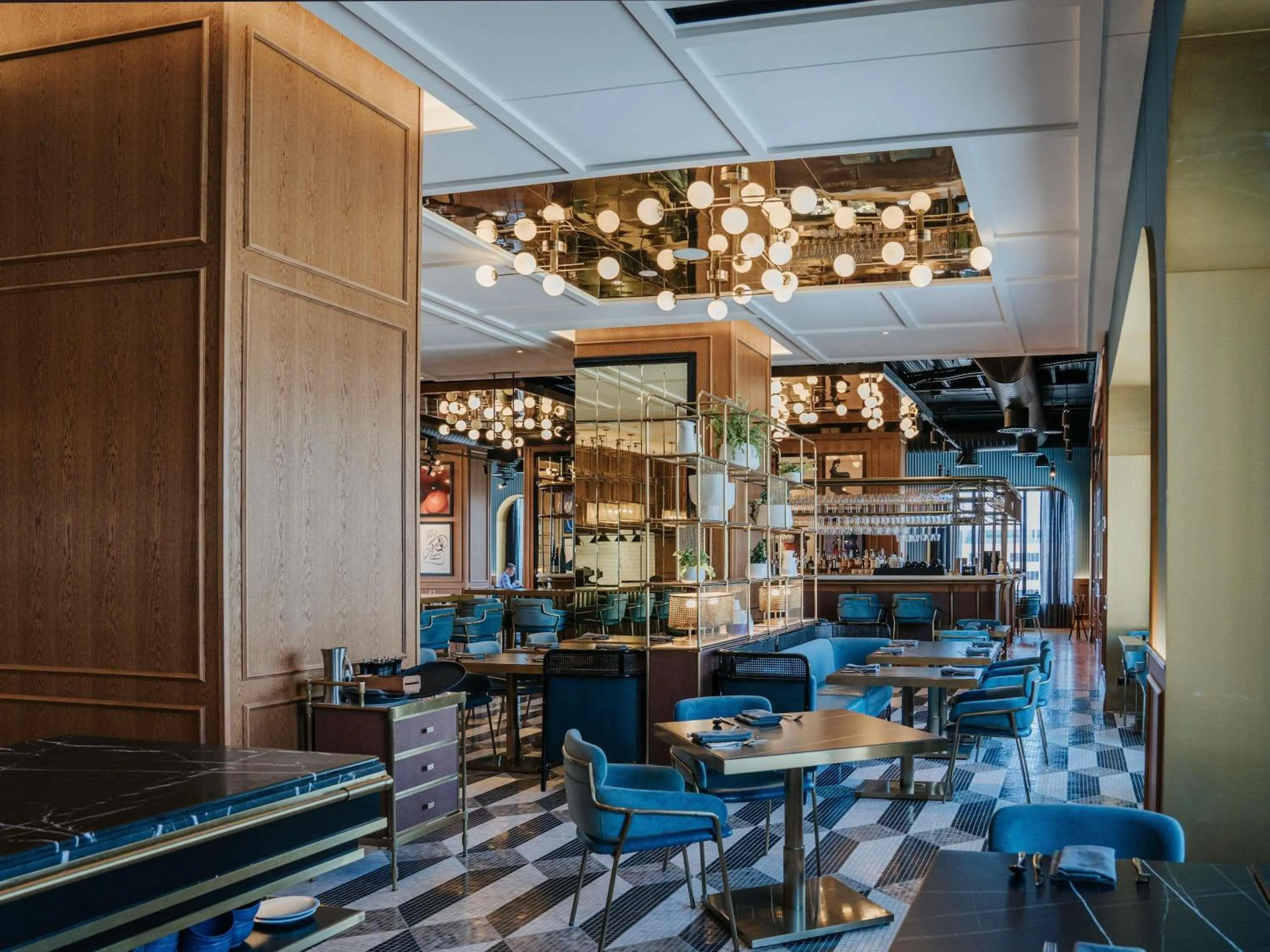 Lounge or bar in Sofitel Adelaide