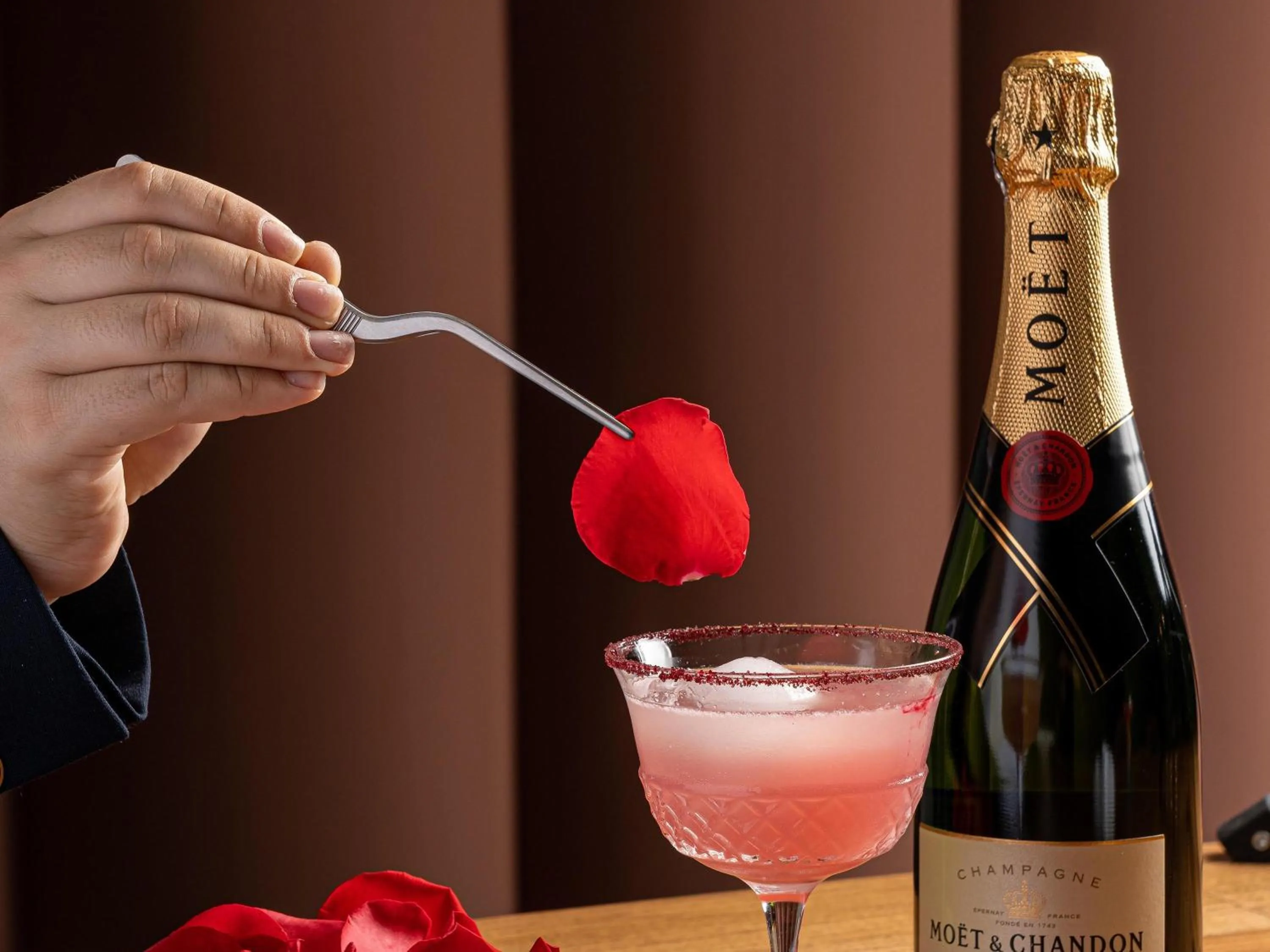 Lounge or bar in The Emporium Hotel Plovdiv - MGallery Collection