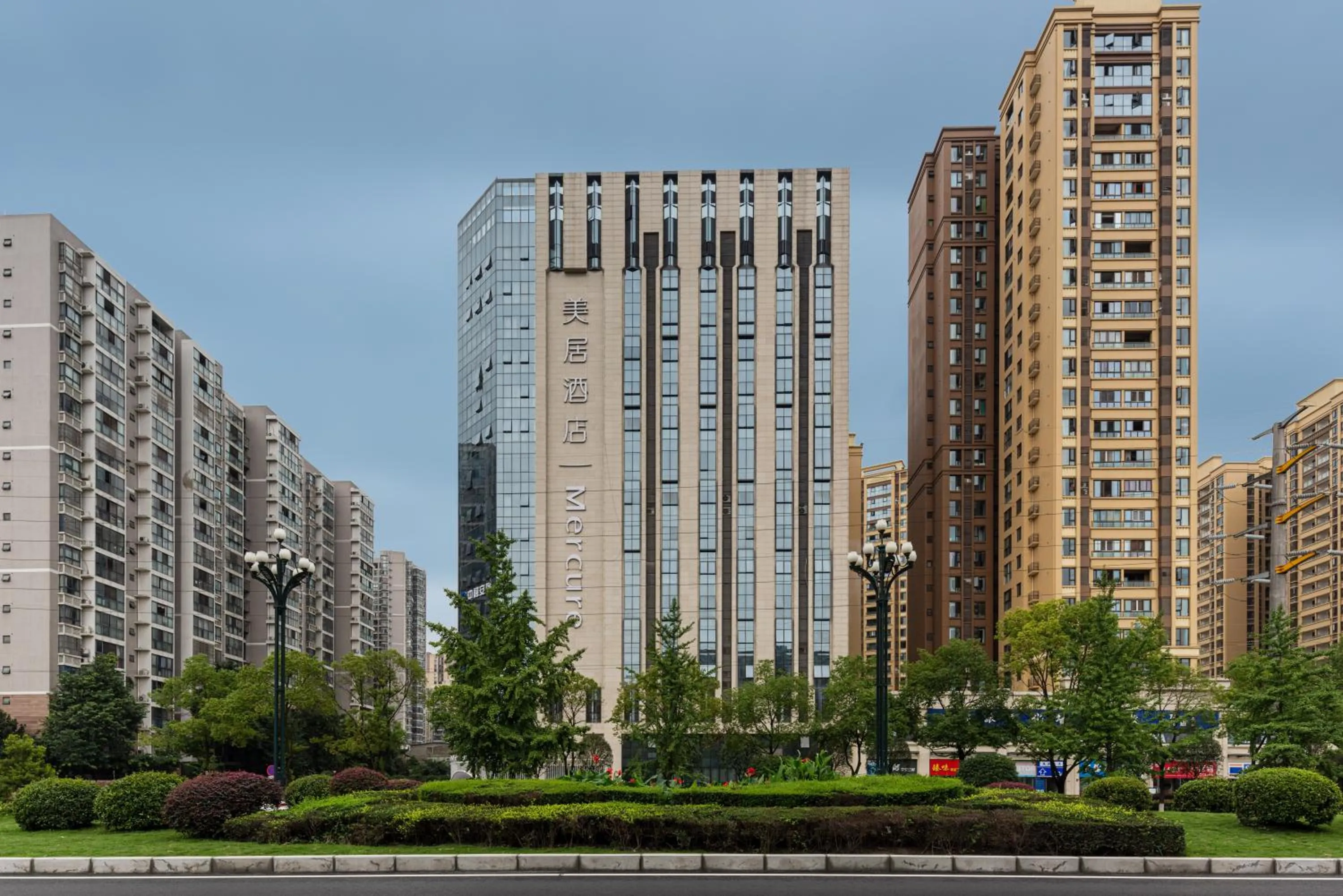 Property building in Mercure Chengdu Xindu