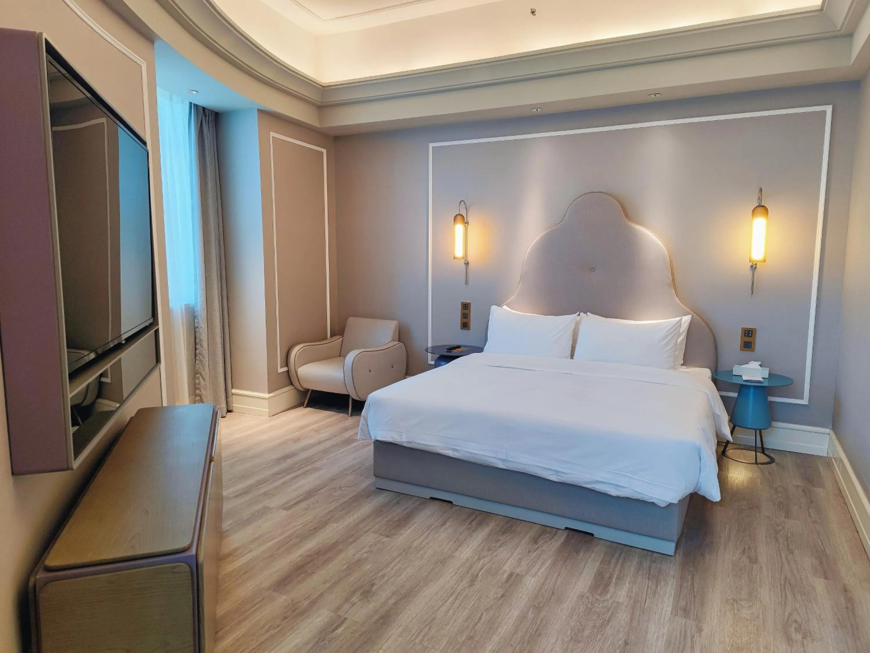 Property building, Bed in Mercure Anyang Downtown
