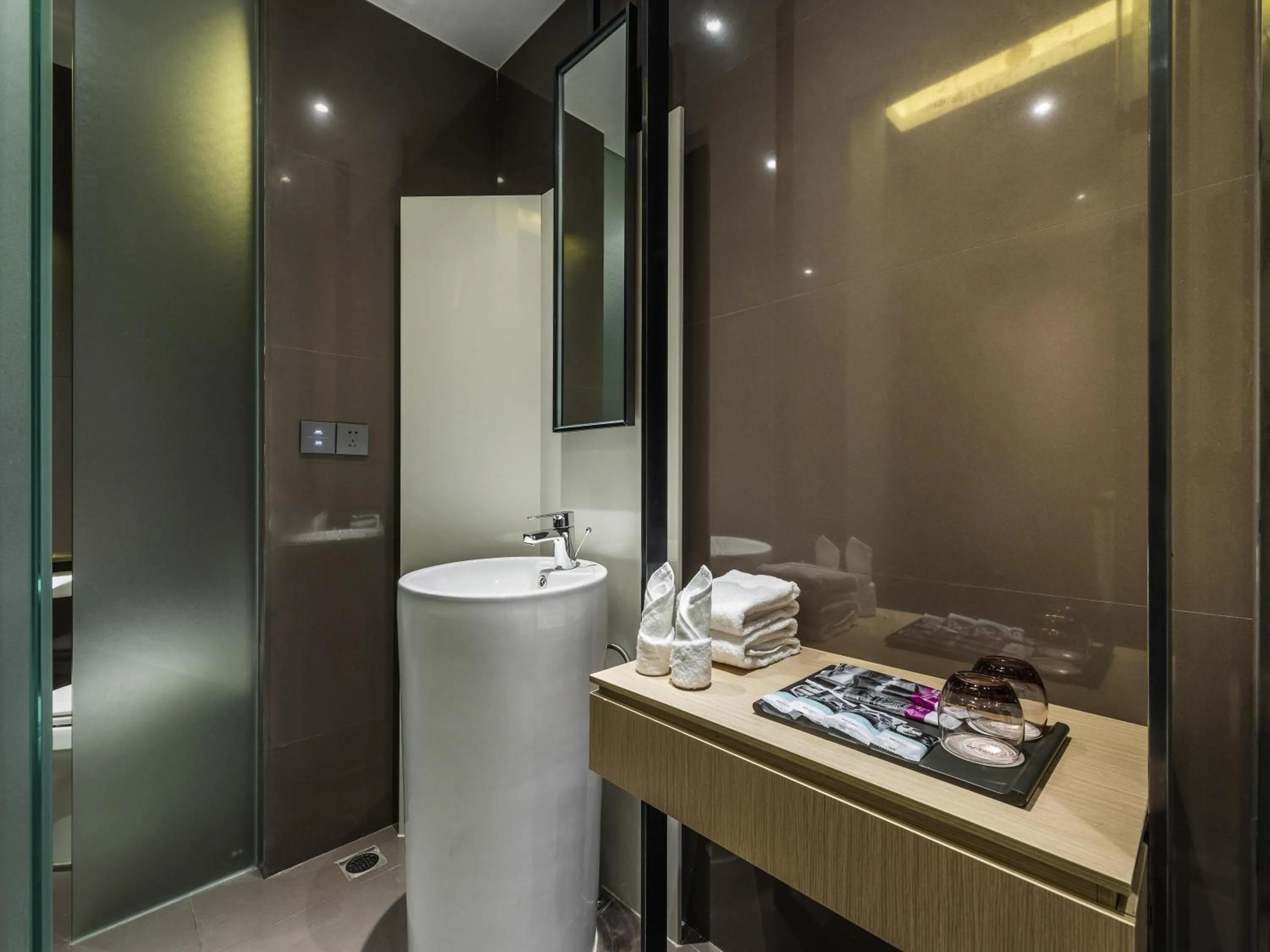 Bedroom in Mercure Nanjing Olympic EXPO