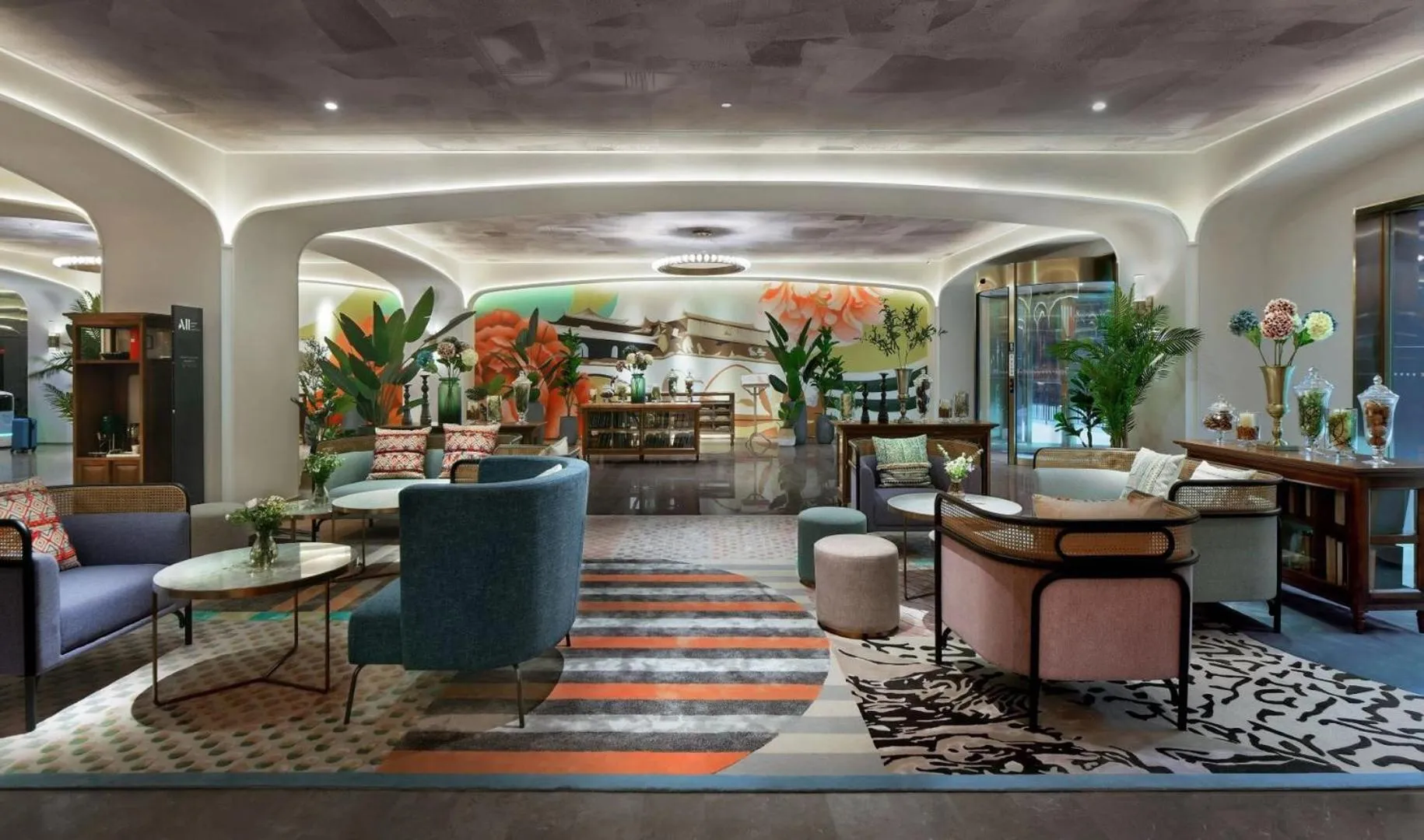 Seating area in Mercure Chengdu Jinniu Wanda Plaza