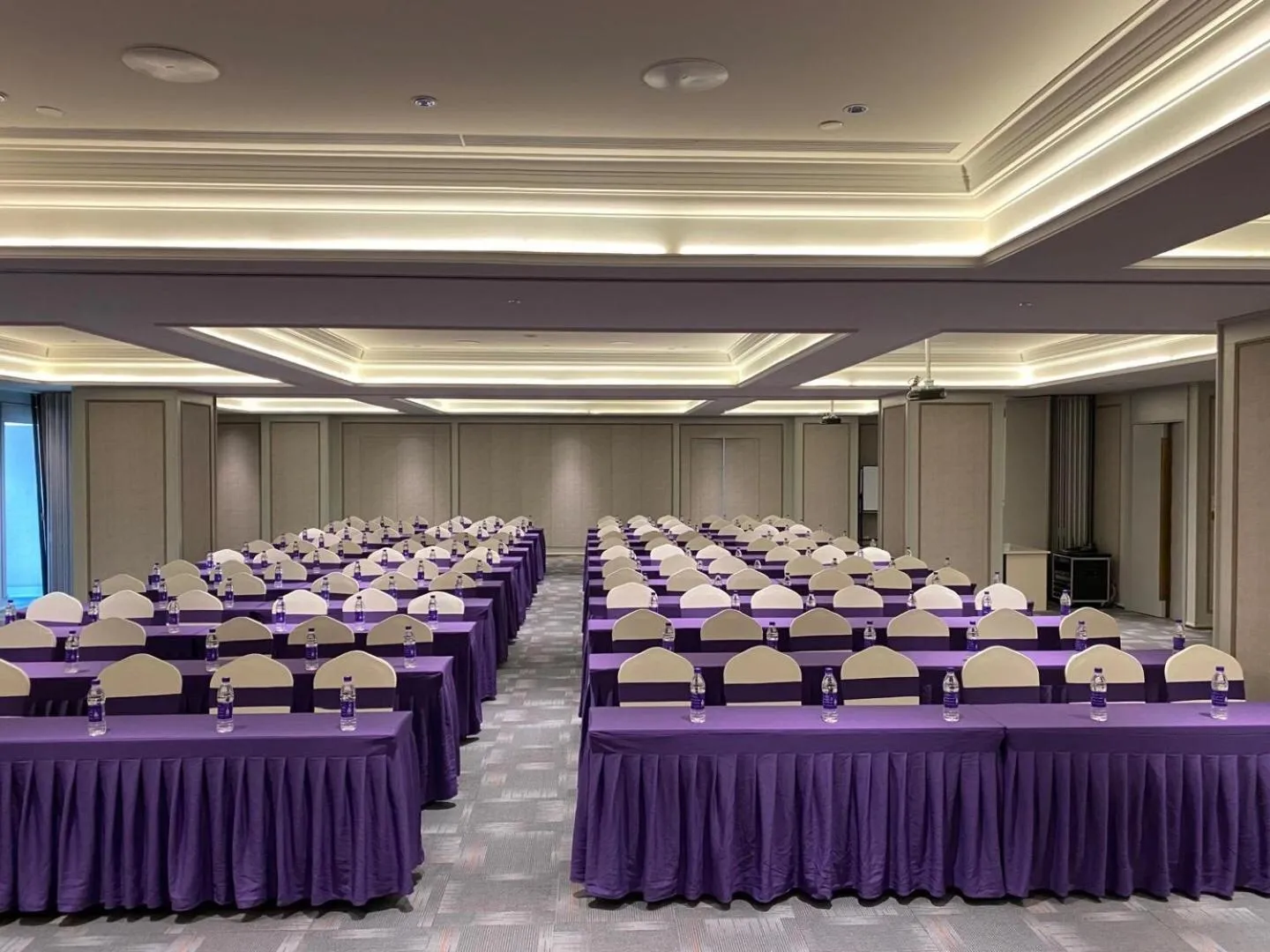 Meeting/conference room in Mercure Chengdu Jinniu Wanda Plaza