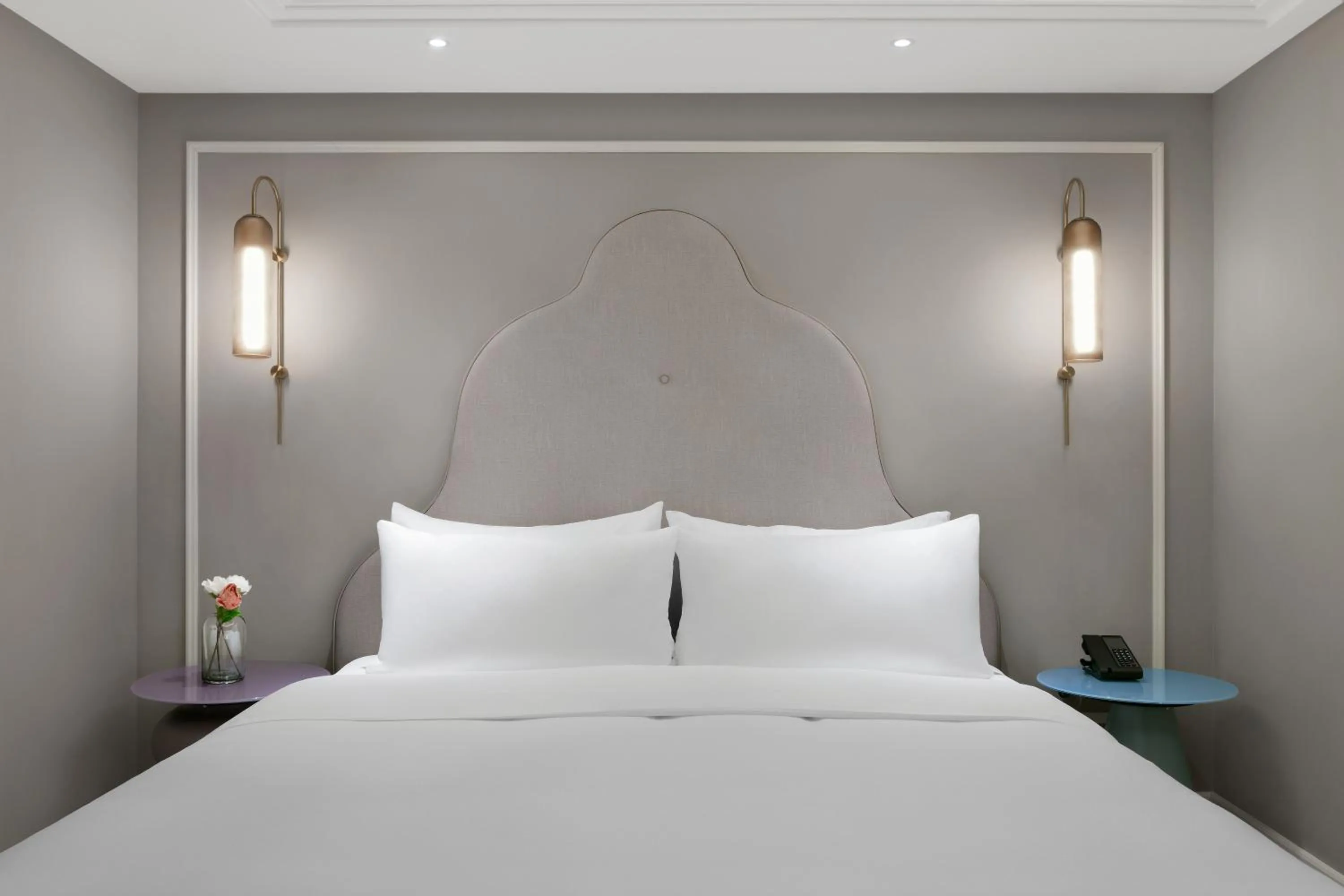 Bed in Mercure Chengdu Jiuyanqiao