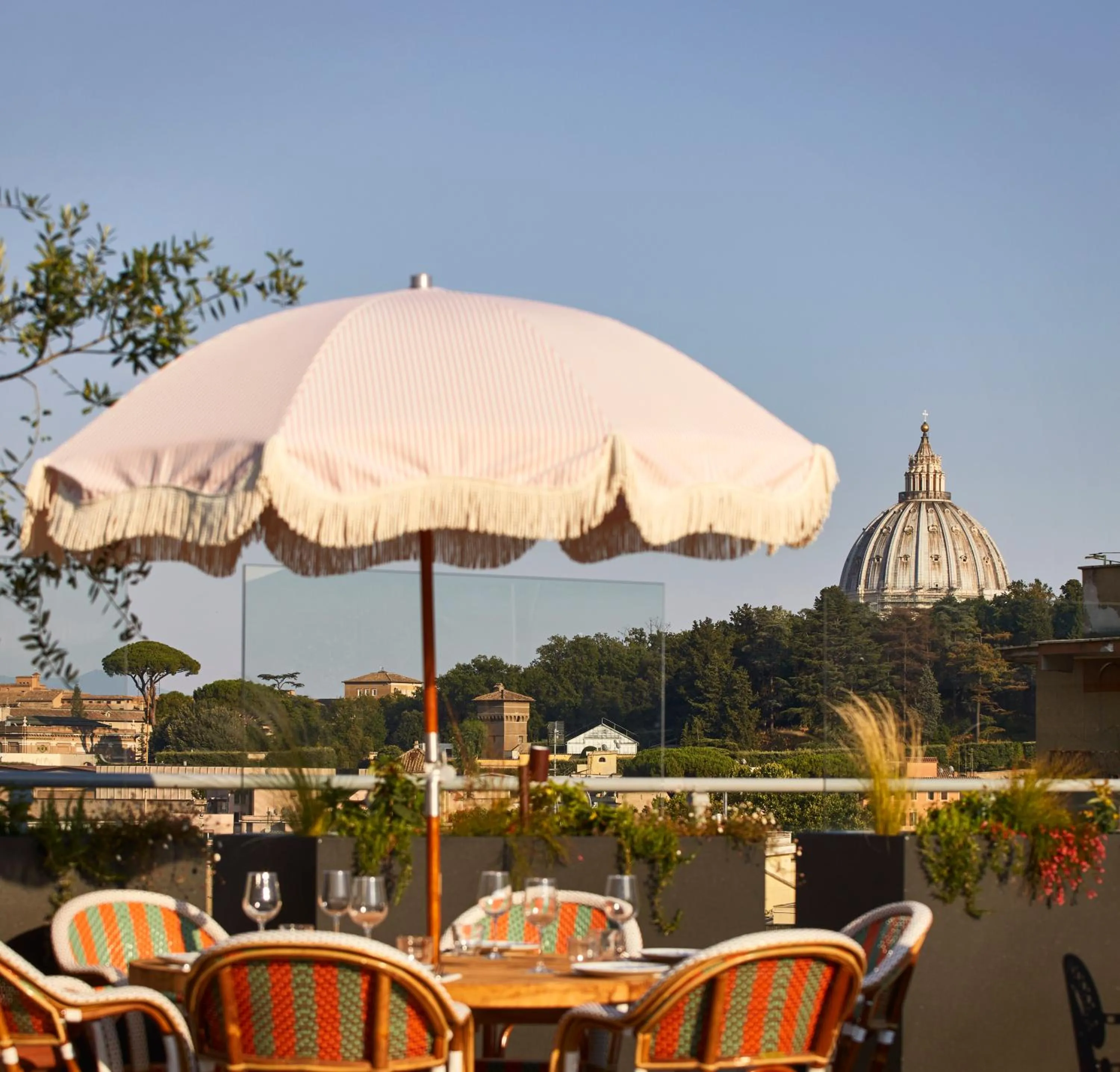 Restaurant/places to eat in Mama Shelter Roma