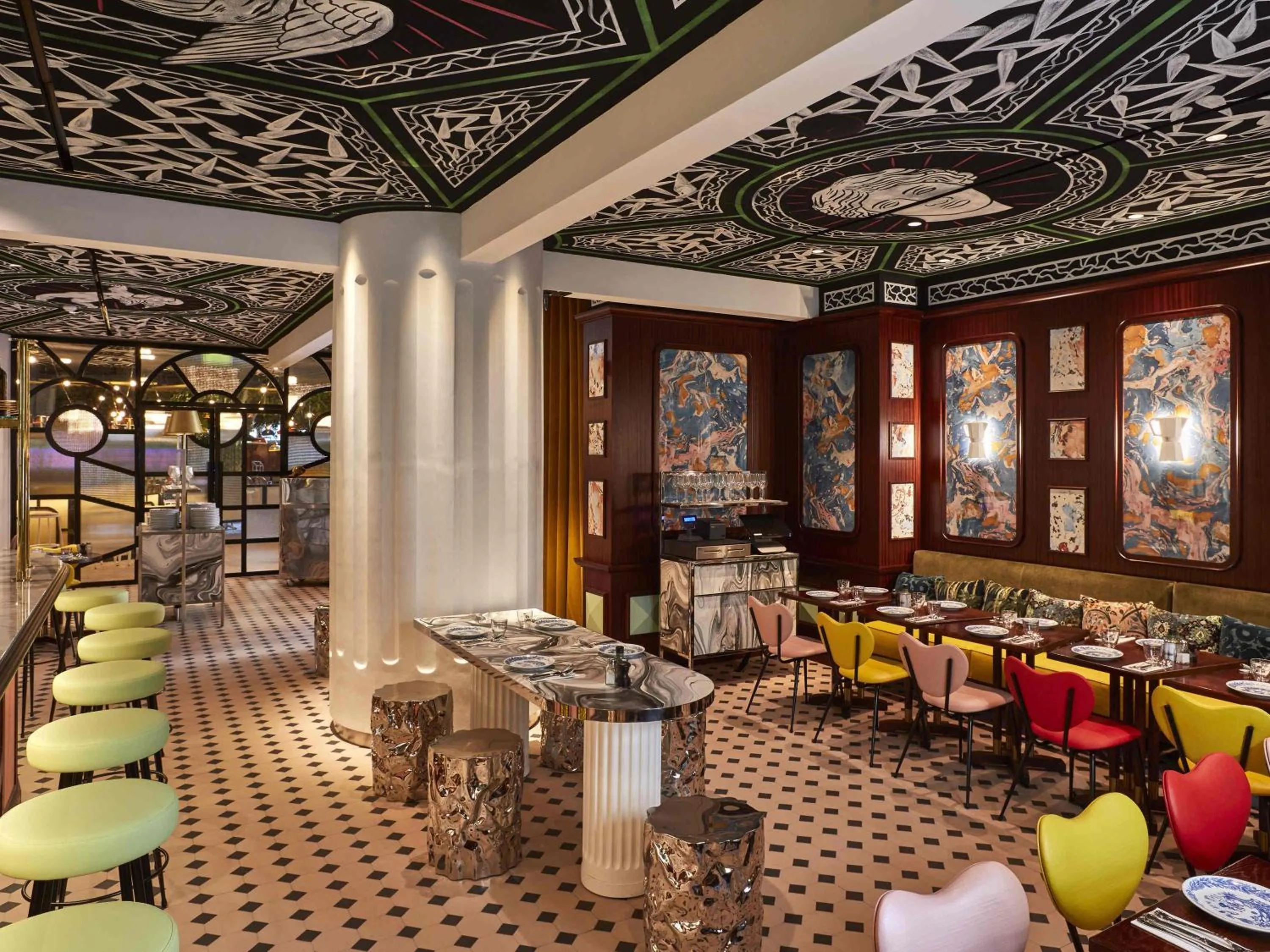 Restaurant/places to eat in Mama Shelter Roma