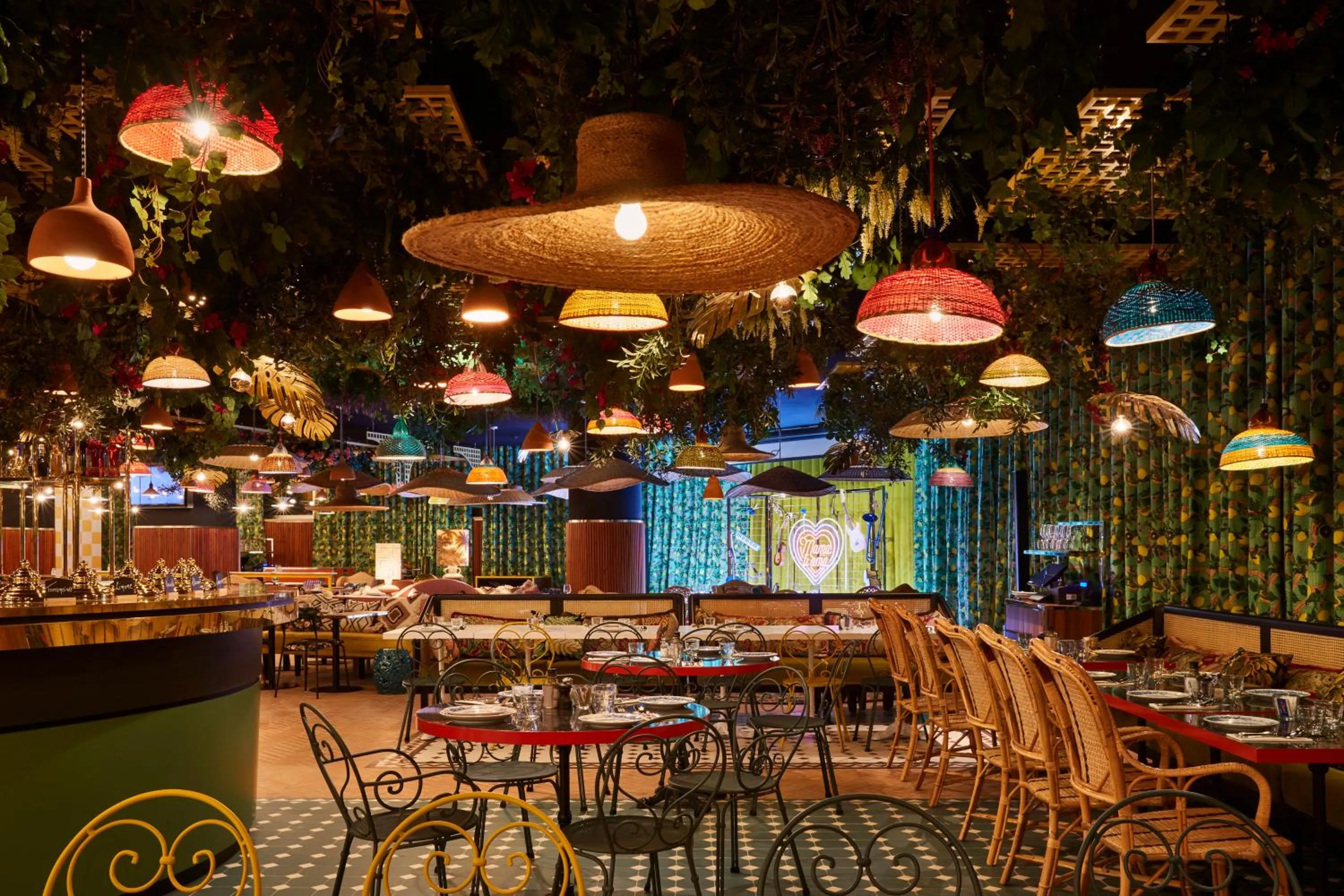 Restaurant/places to eat in Mama Shelter Roma