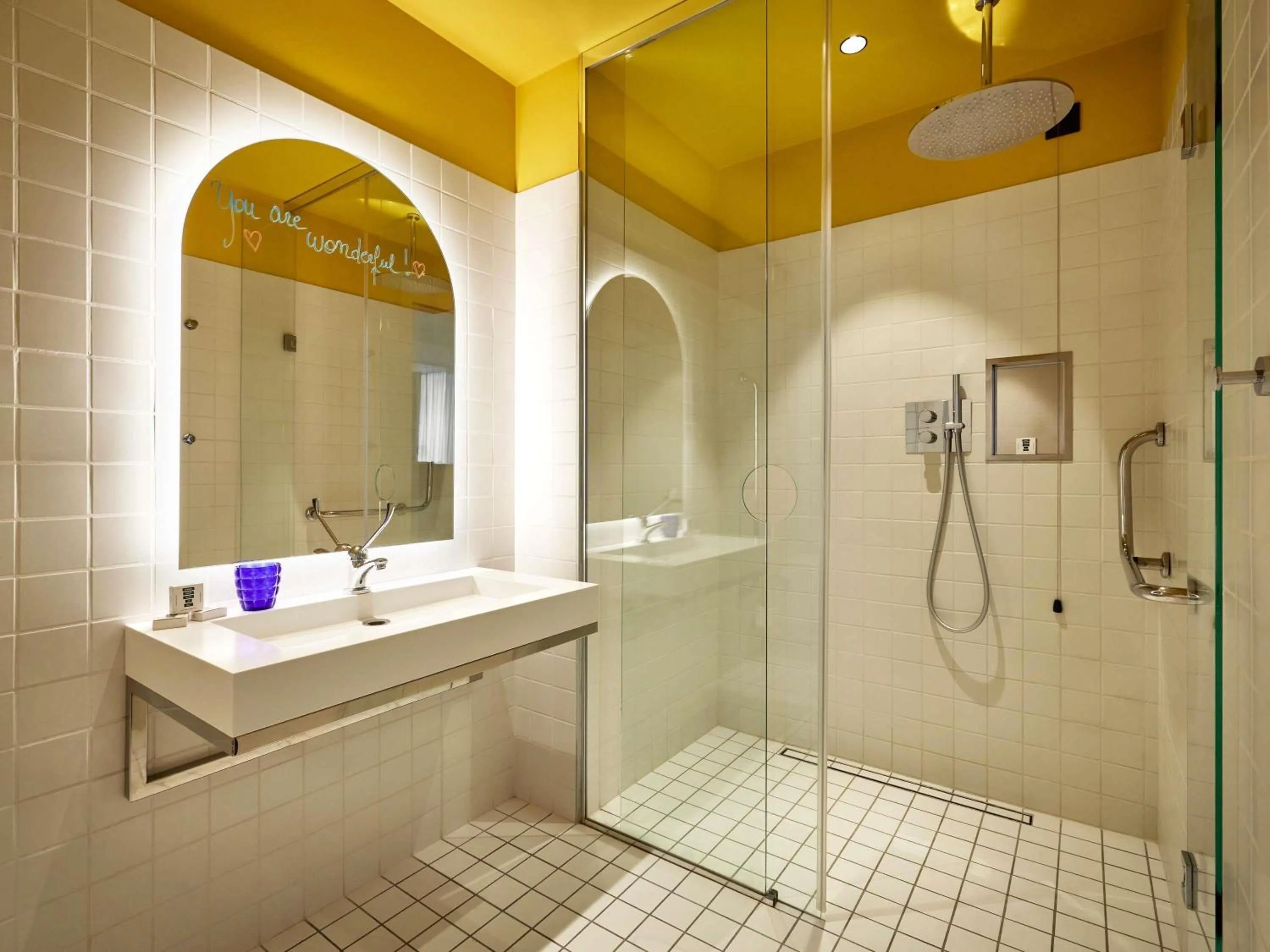 Bedroom in Mama Shelter Roma