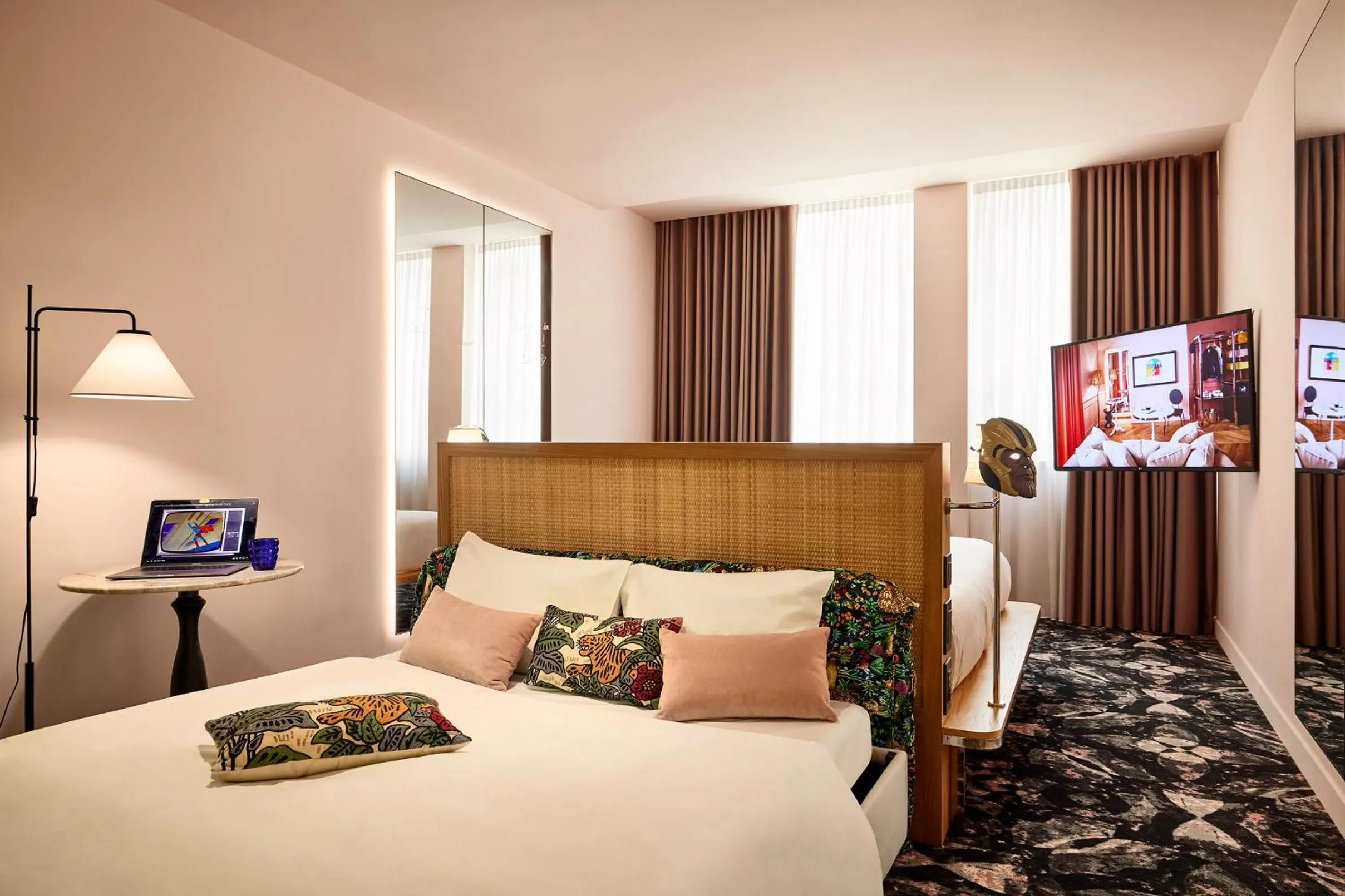 Bed in Mama Shelter Roma