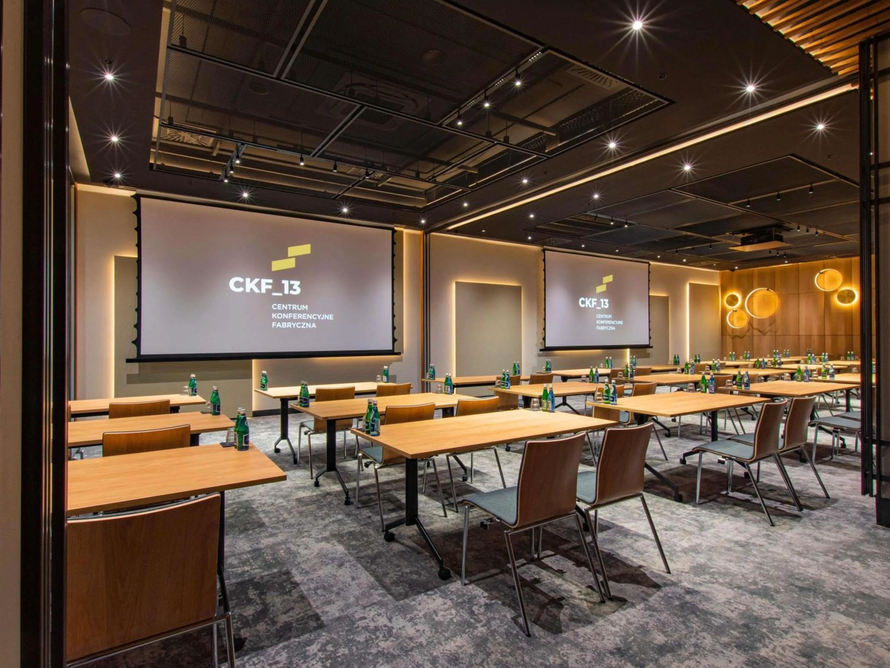 Meeting/conference room in Mercure Krakow Fabryczna City