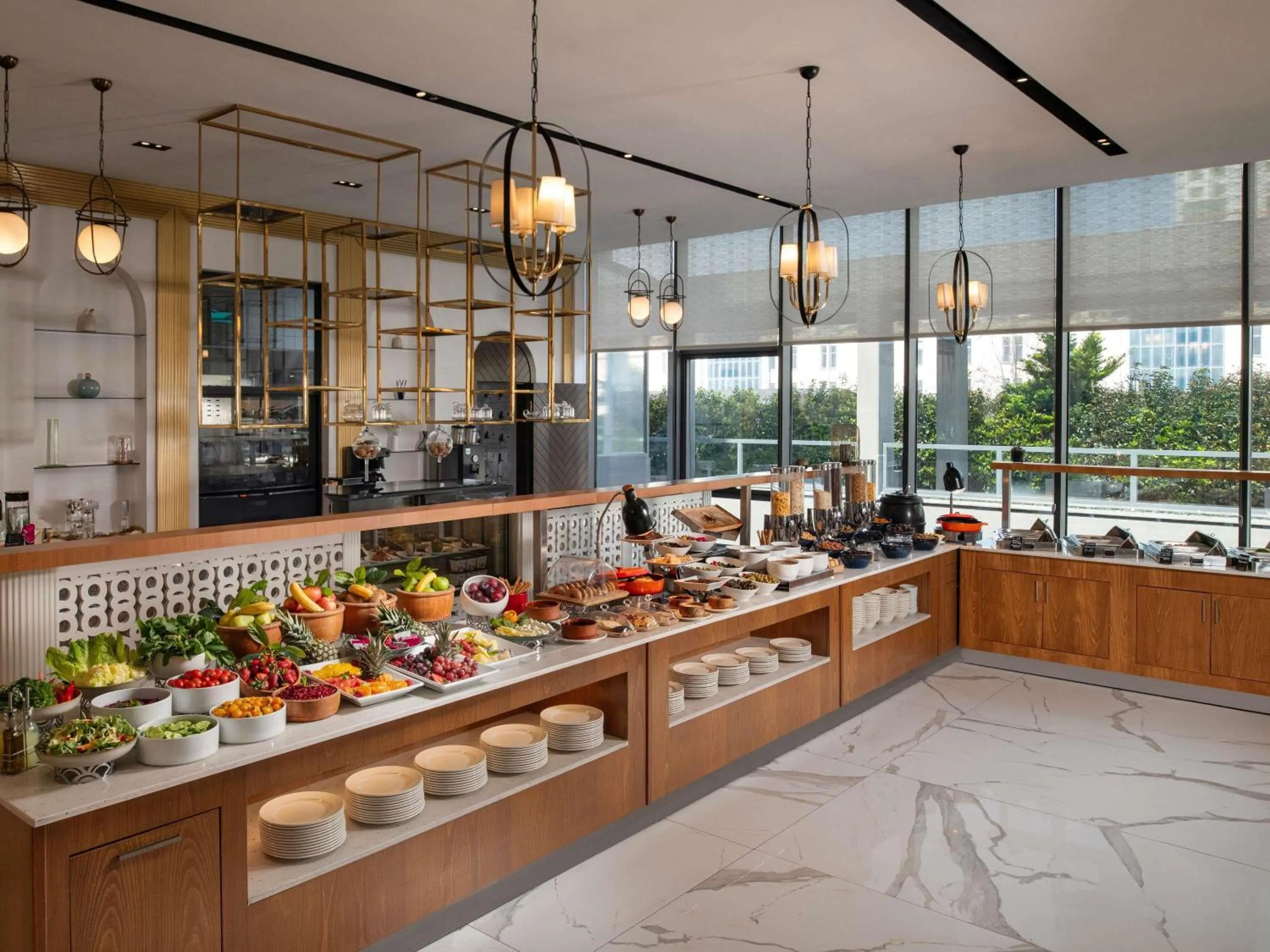 Restaurant/places to eat in Movenpick Living Istanbul West