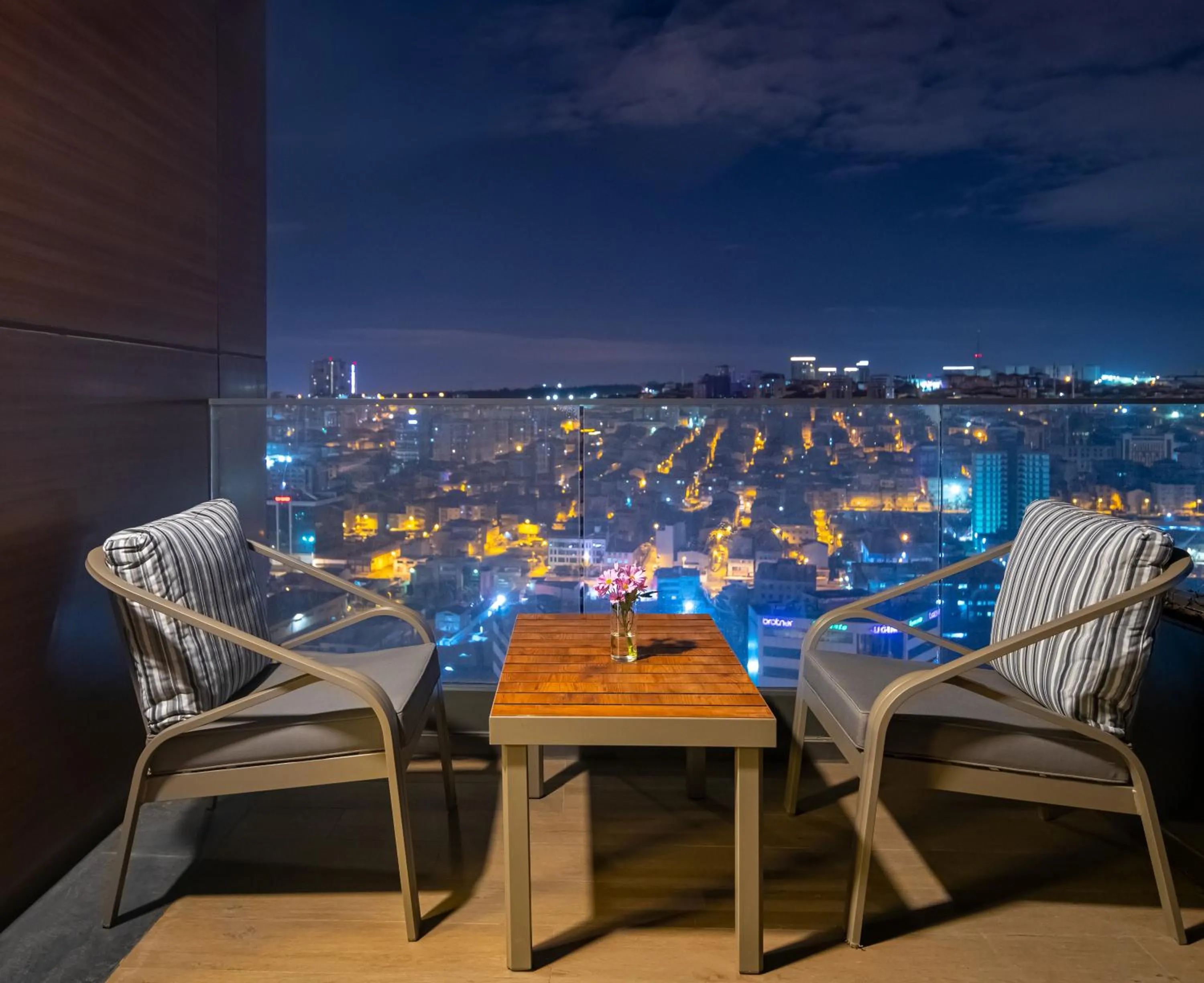 Balcony/Terrace in Movenpick Living Istanbul West