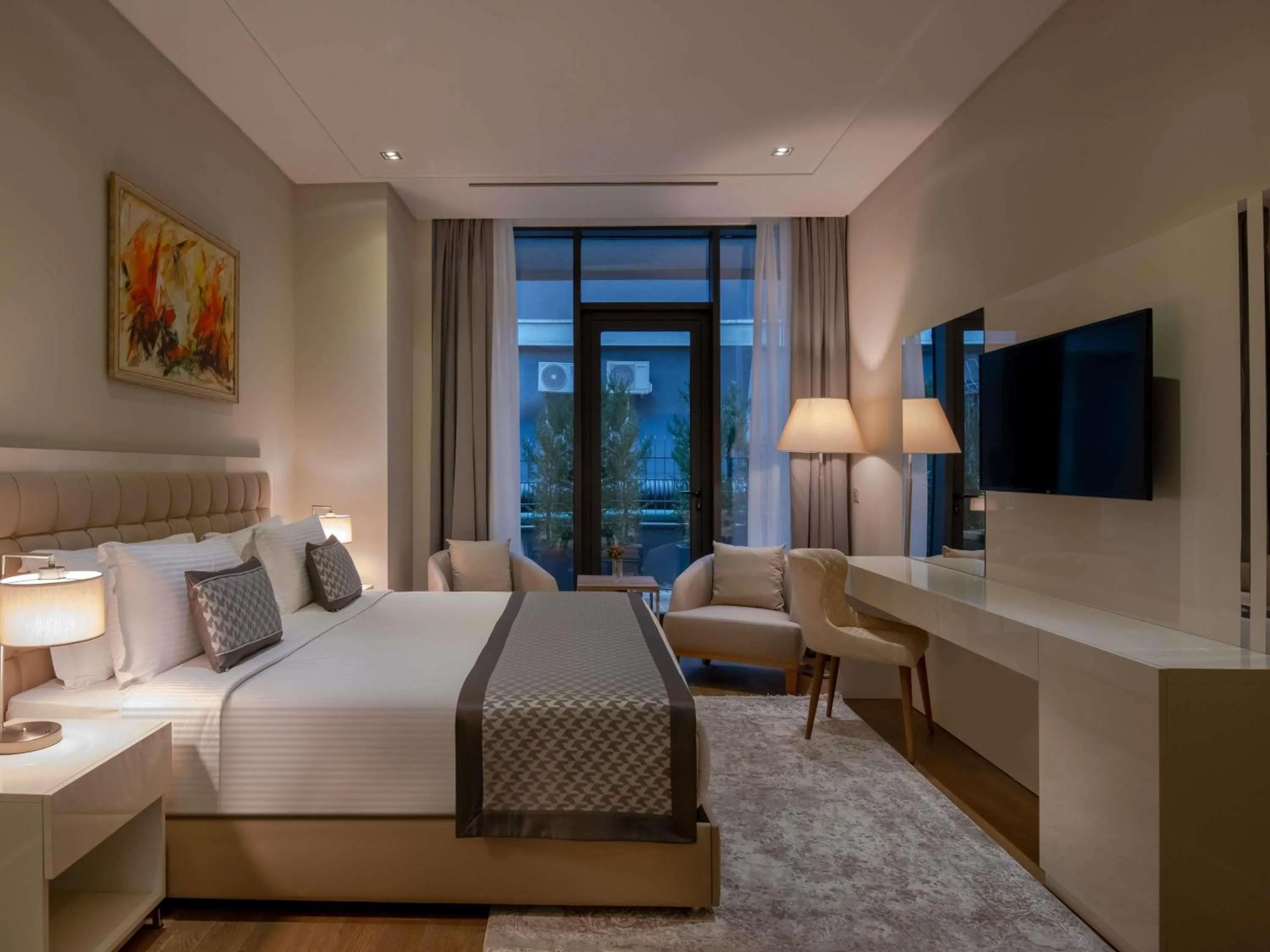 Bedroom, Bed in Movenpick Living Istanbul West