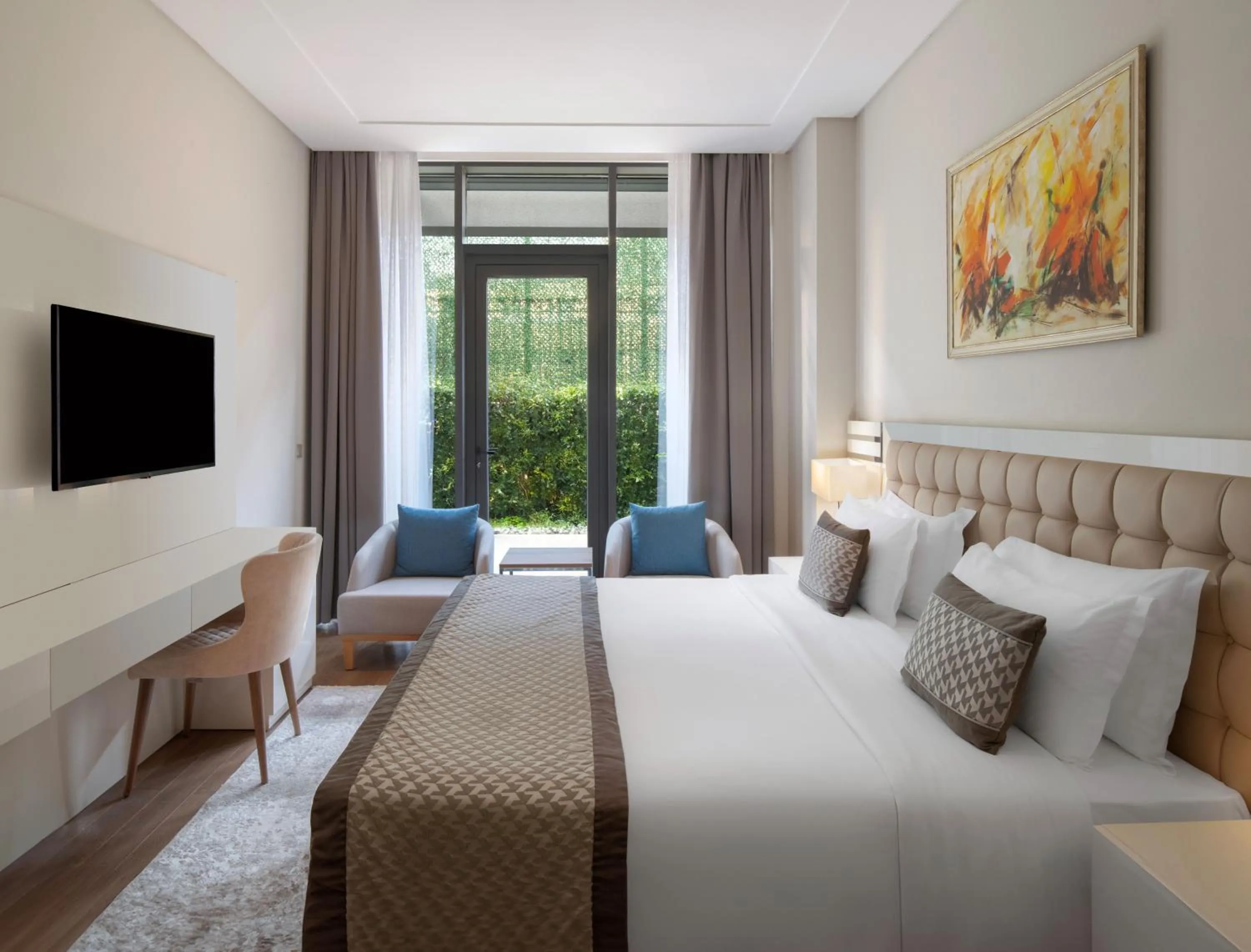 Bedroom, Bed in Movenpick Living Istanbul West