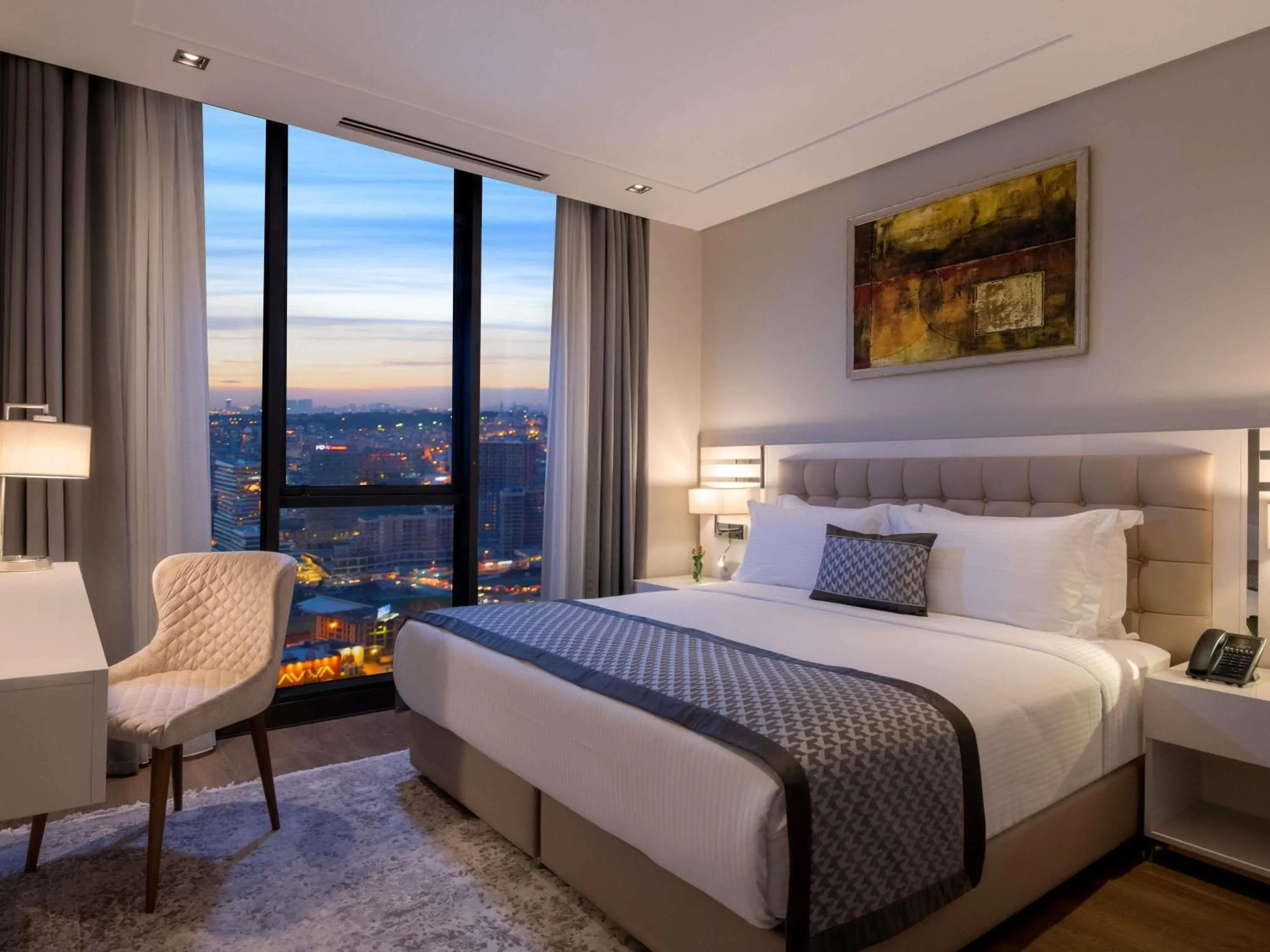 Bedroom, Bed in Movenpick Living Istanbul West