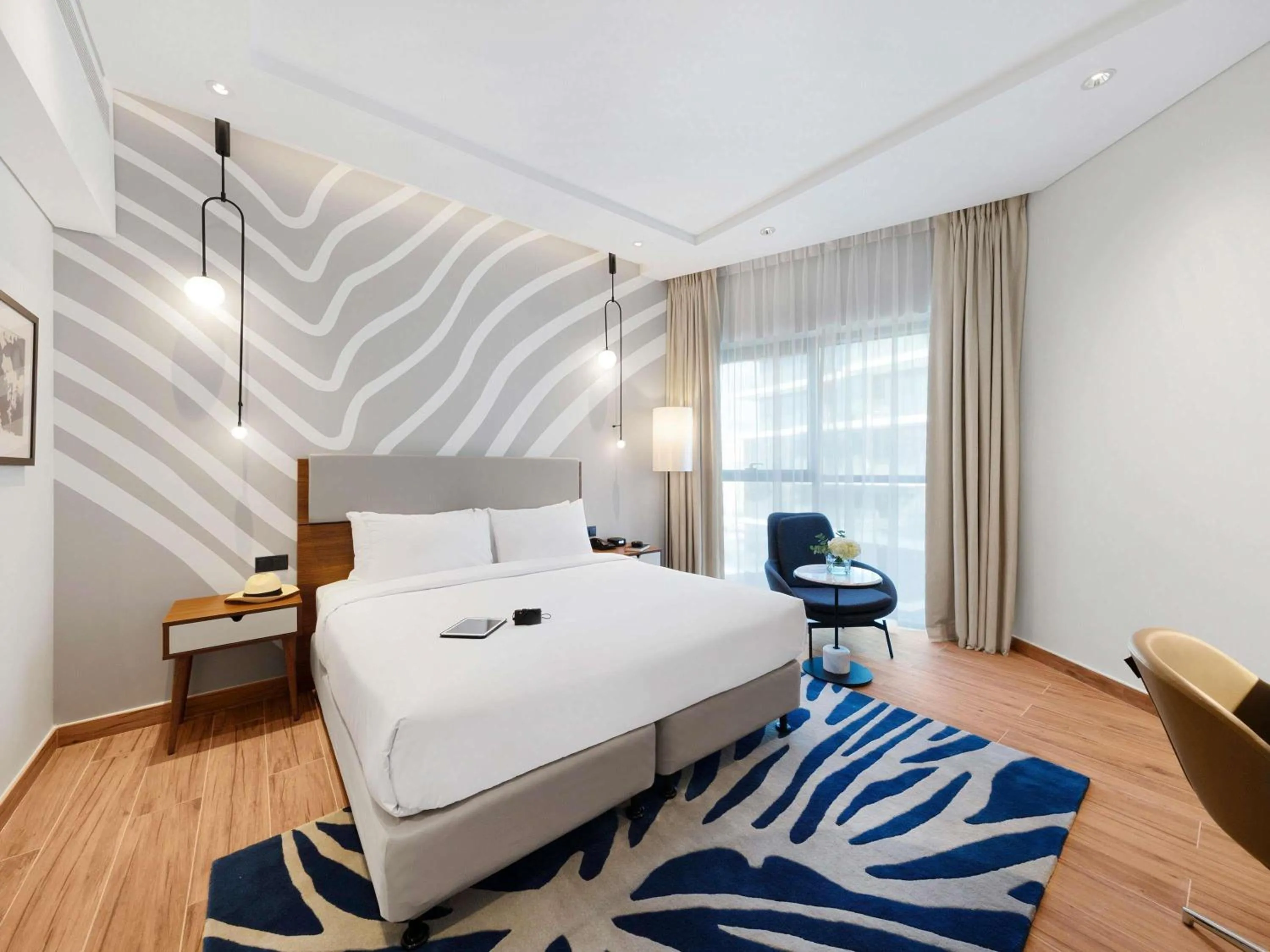 Bedroom, Bed in Adagio Premium The Palm