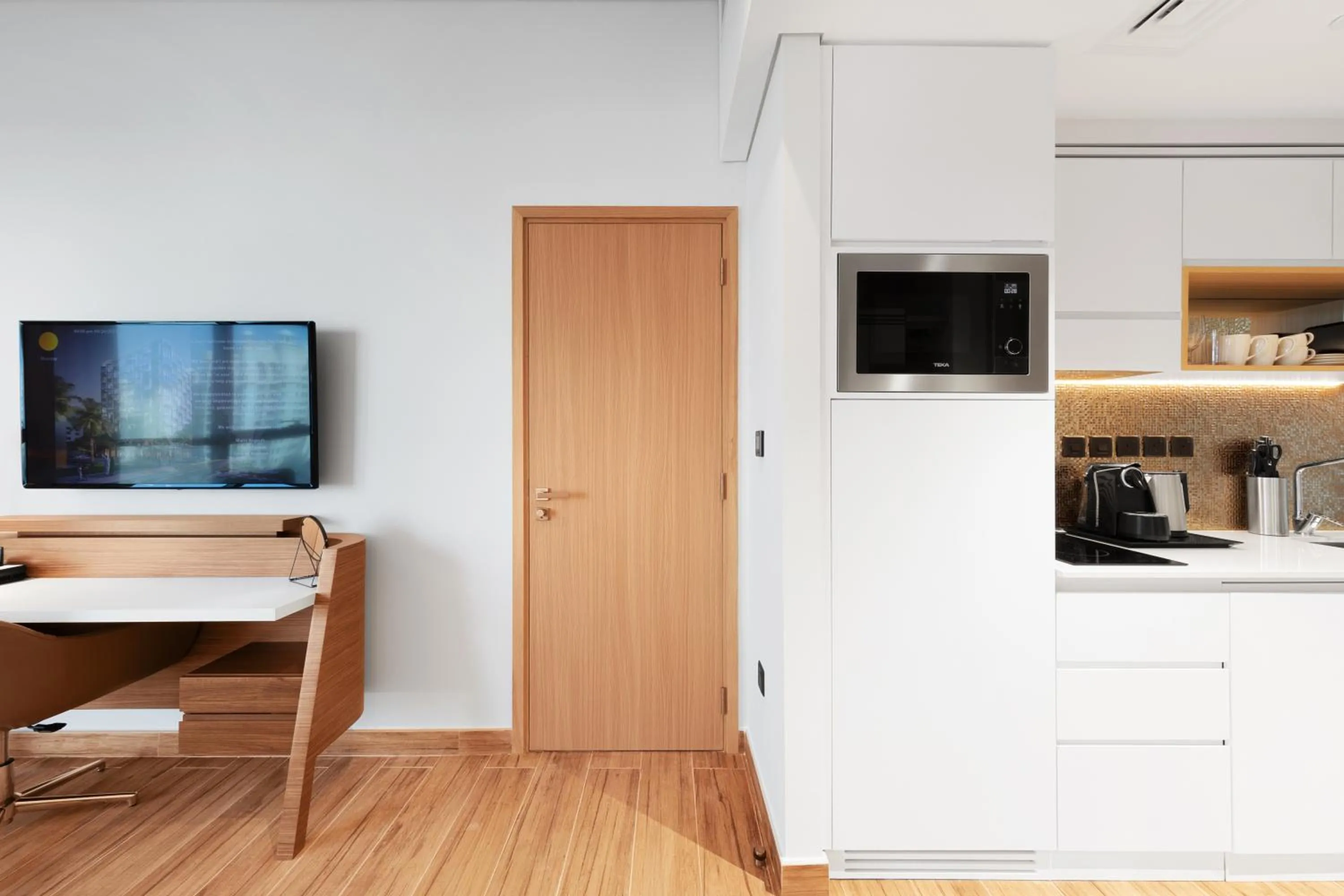 TV and multimedia in Adagio Premium The Palm