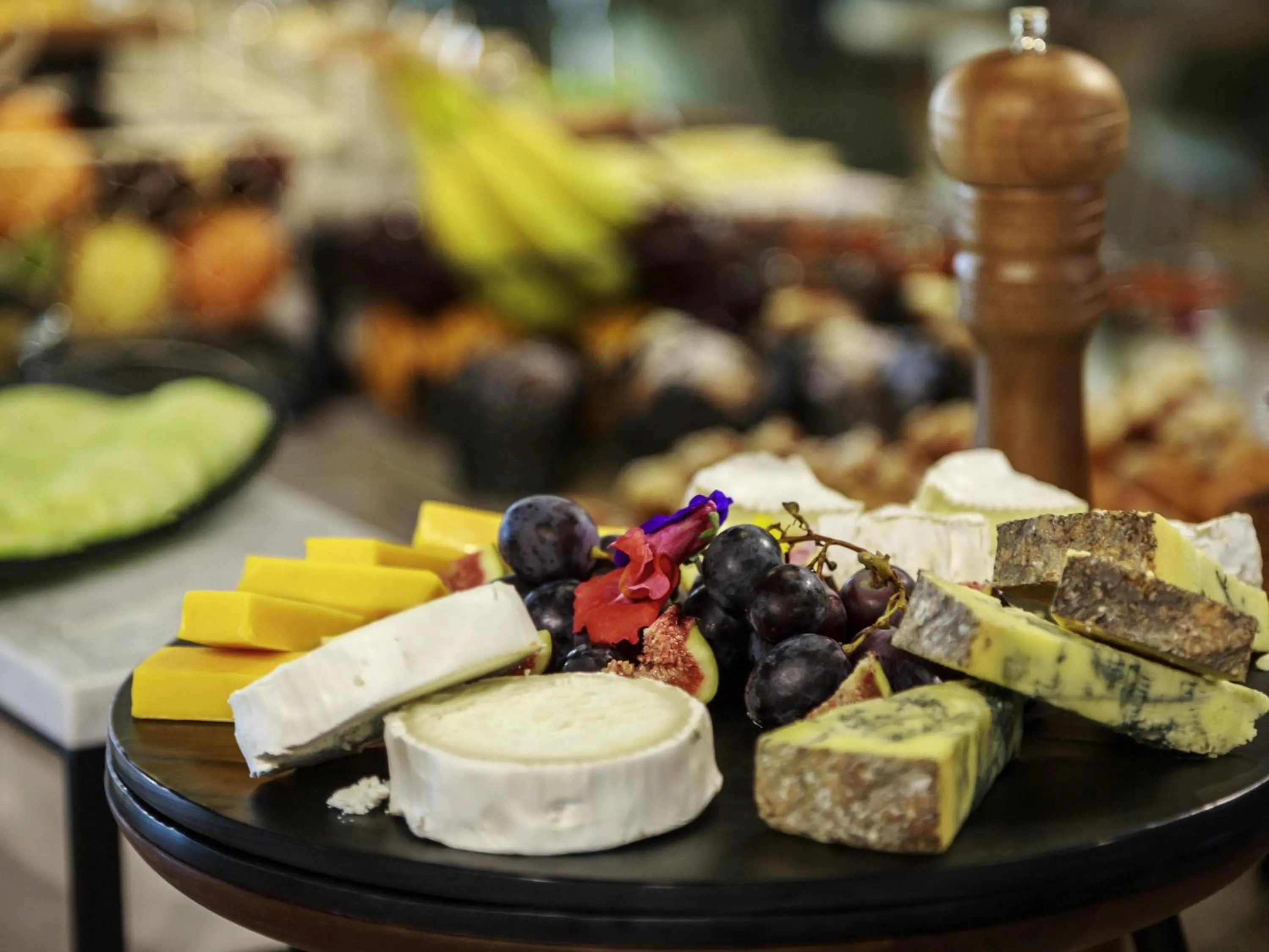 Restaurant/places to eat in Novotel Cambridge North