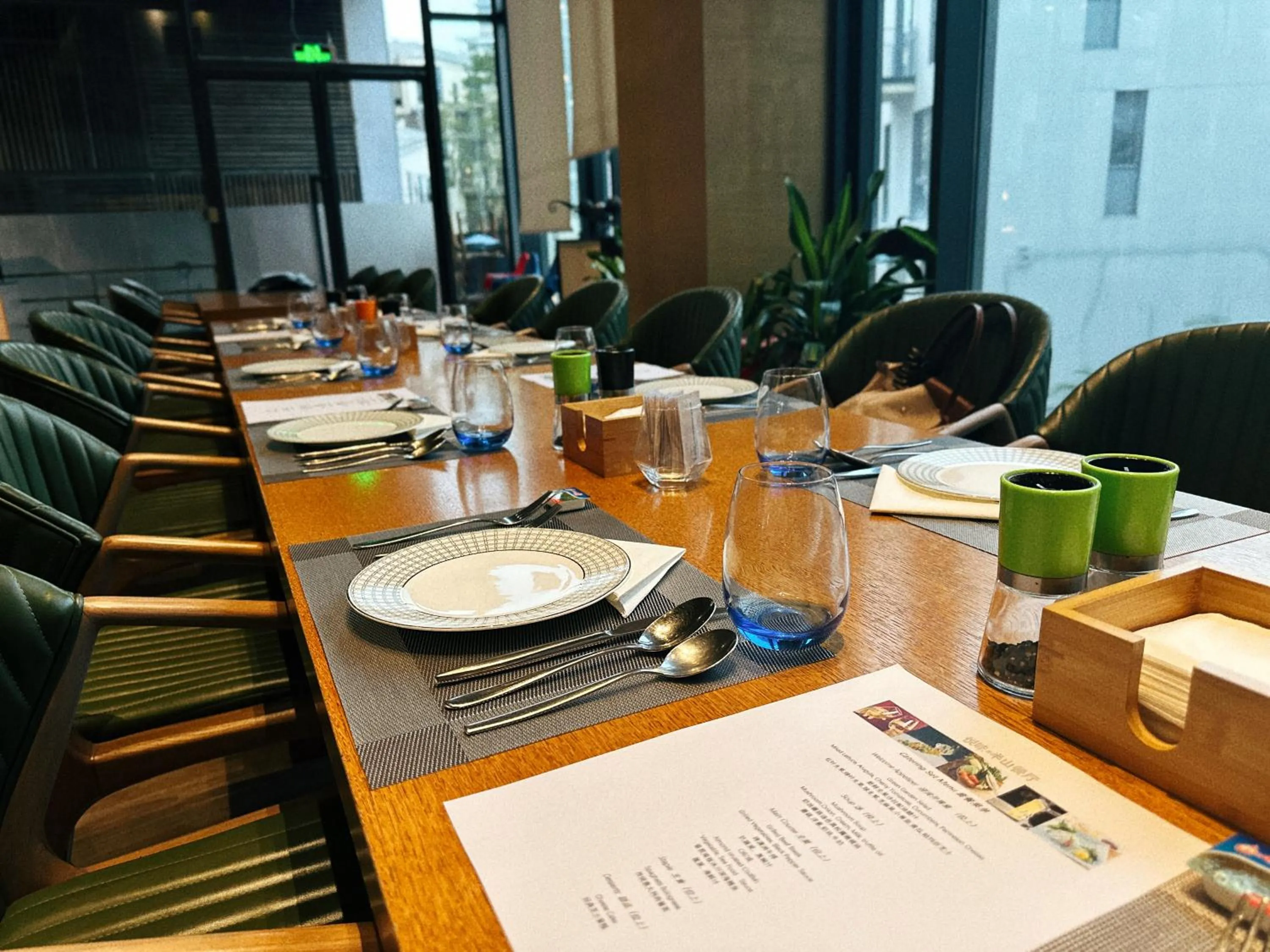 Restaurant/places to eat in CM Serviced Apartment Shenzhen Hillside