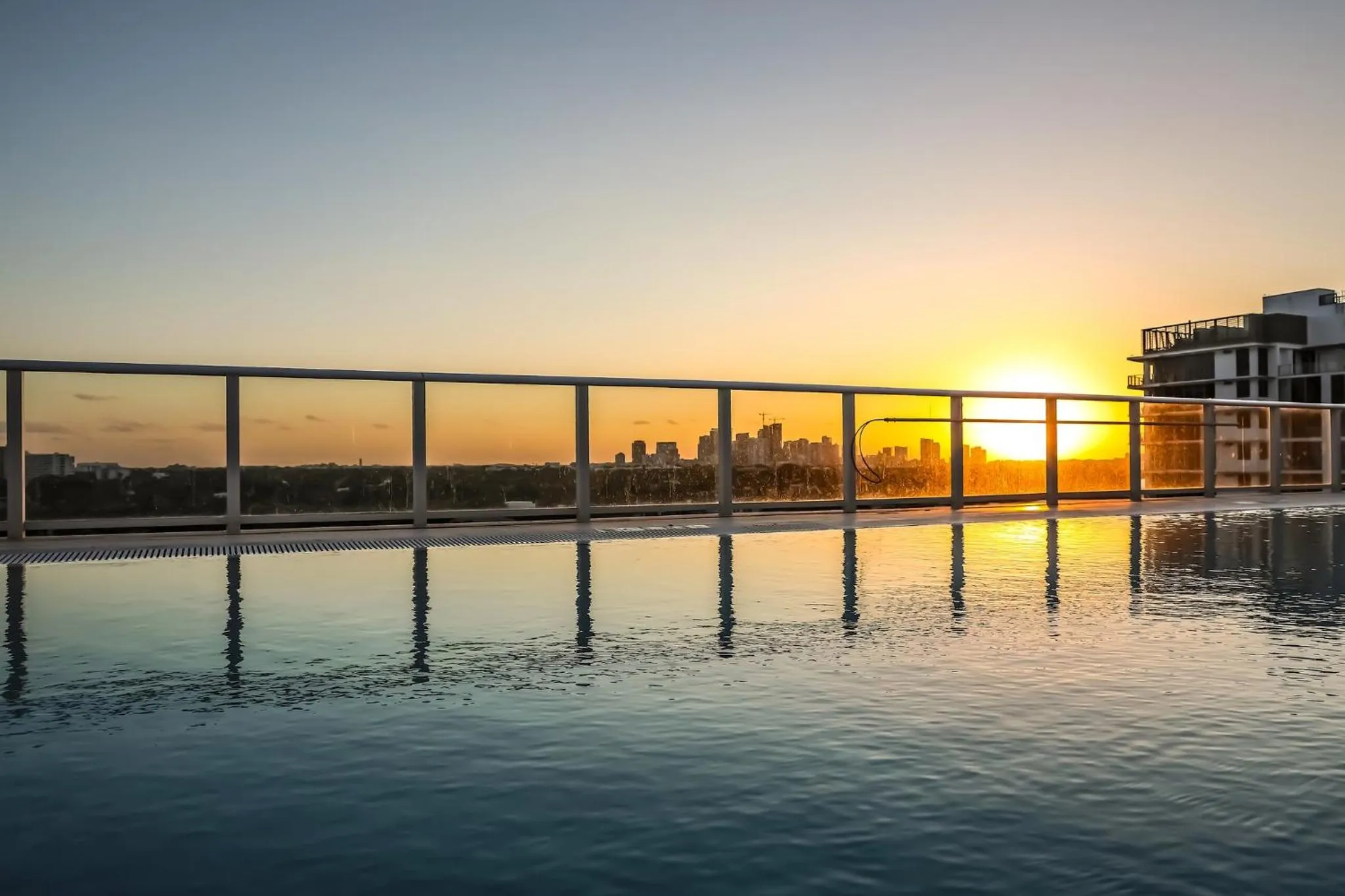 Swimming pool in The Kimpton Shorebreak Fort Lauderdale Beach Resort