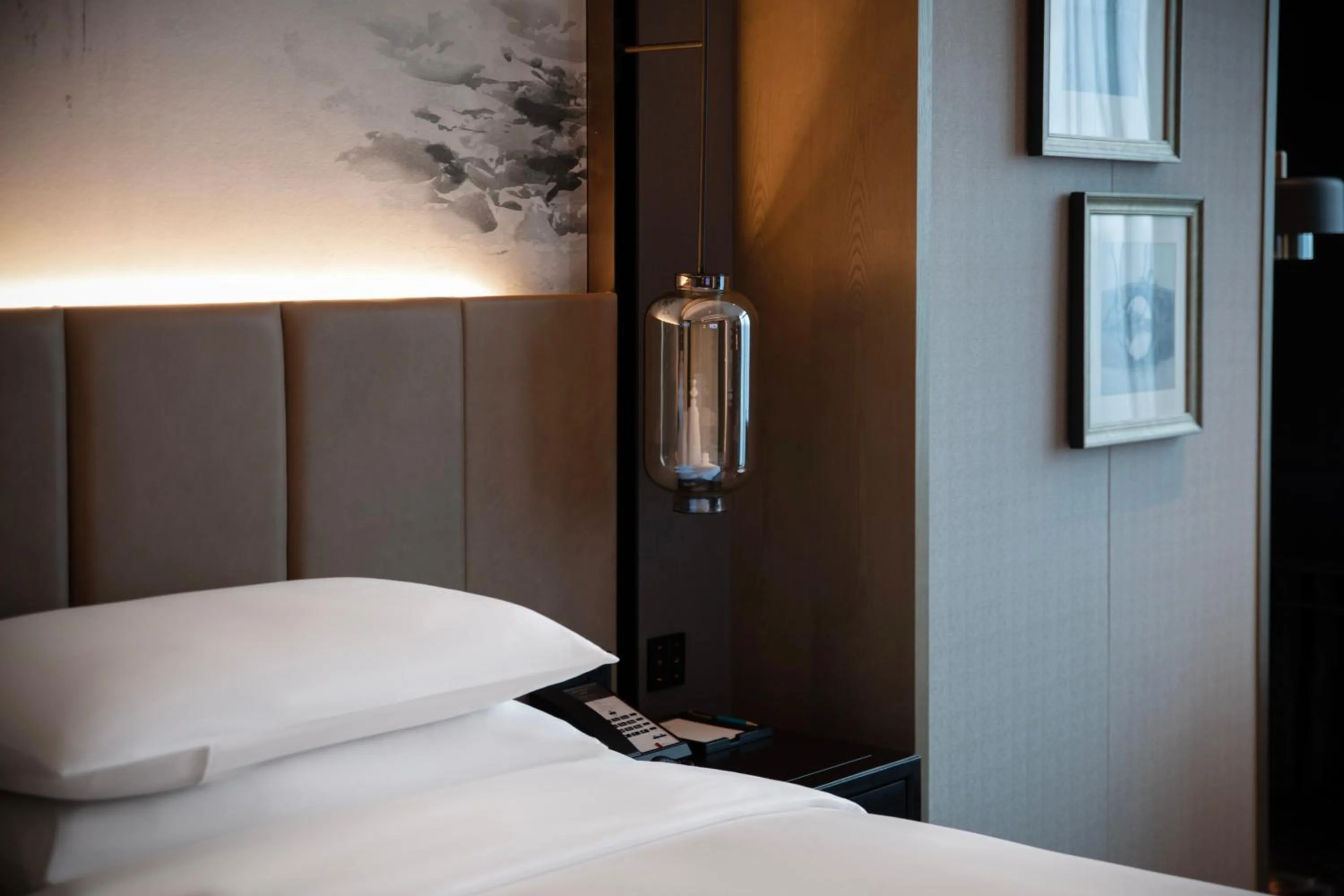 Bedroom, Bed in Sofitel Hangzhou Yingguan-Olympic Center Hotel