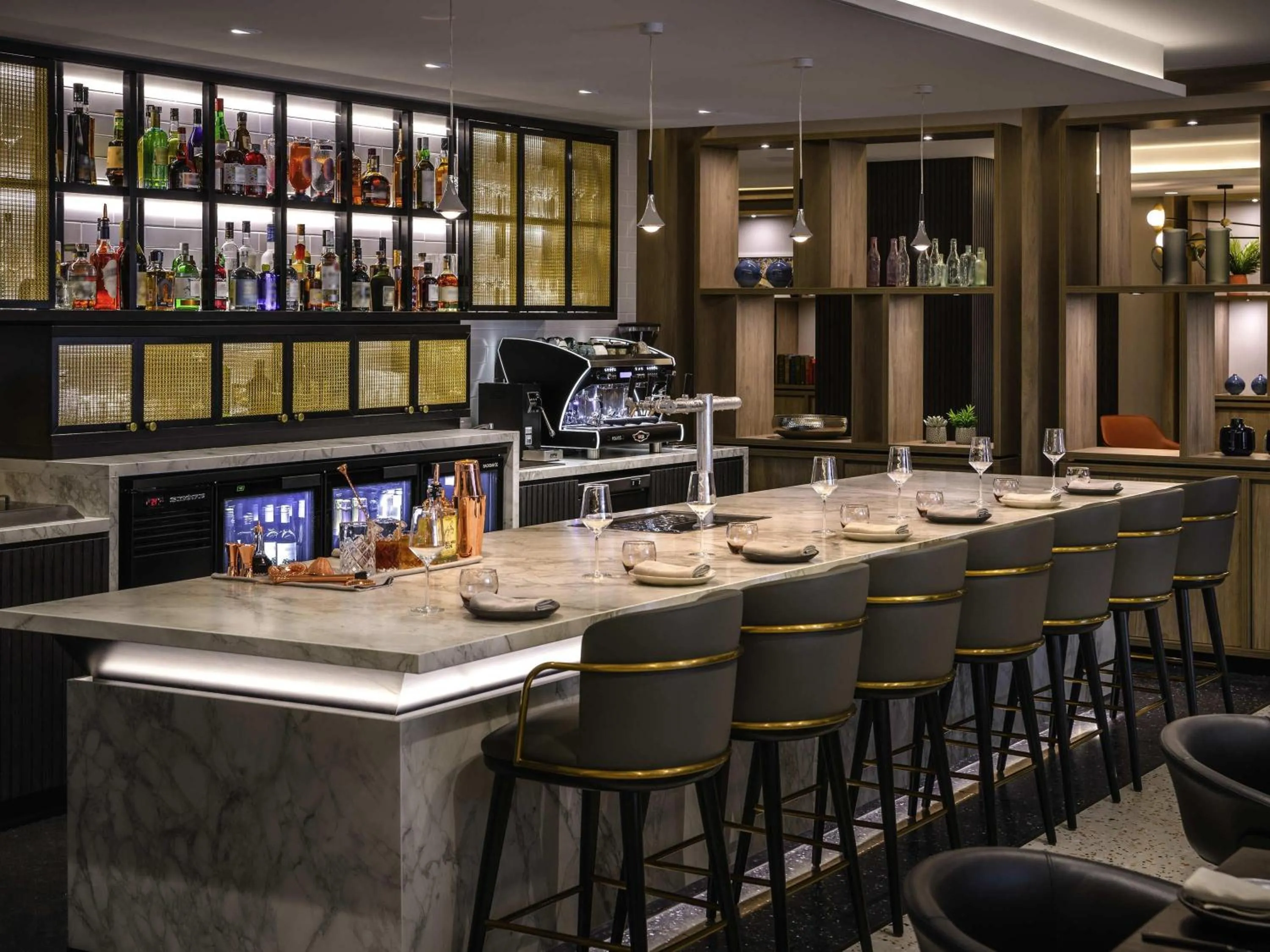 Lounge or bar in Mövenpick Hotel Hobart
