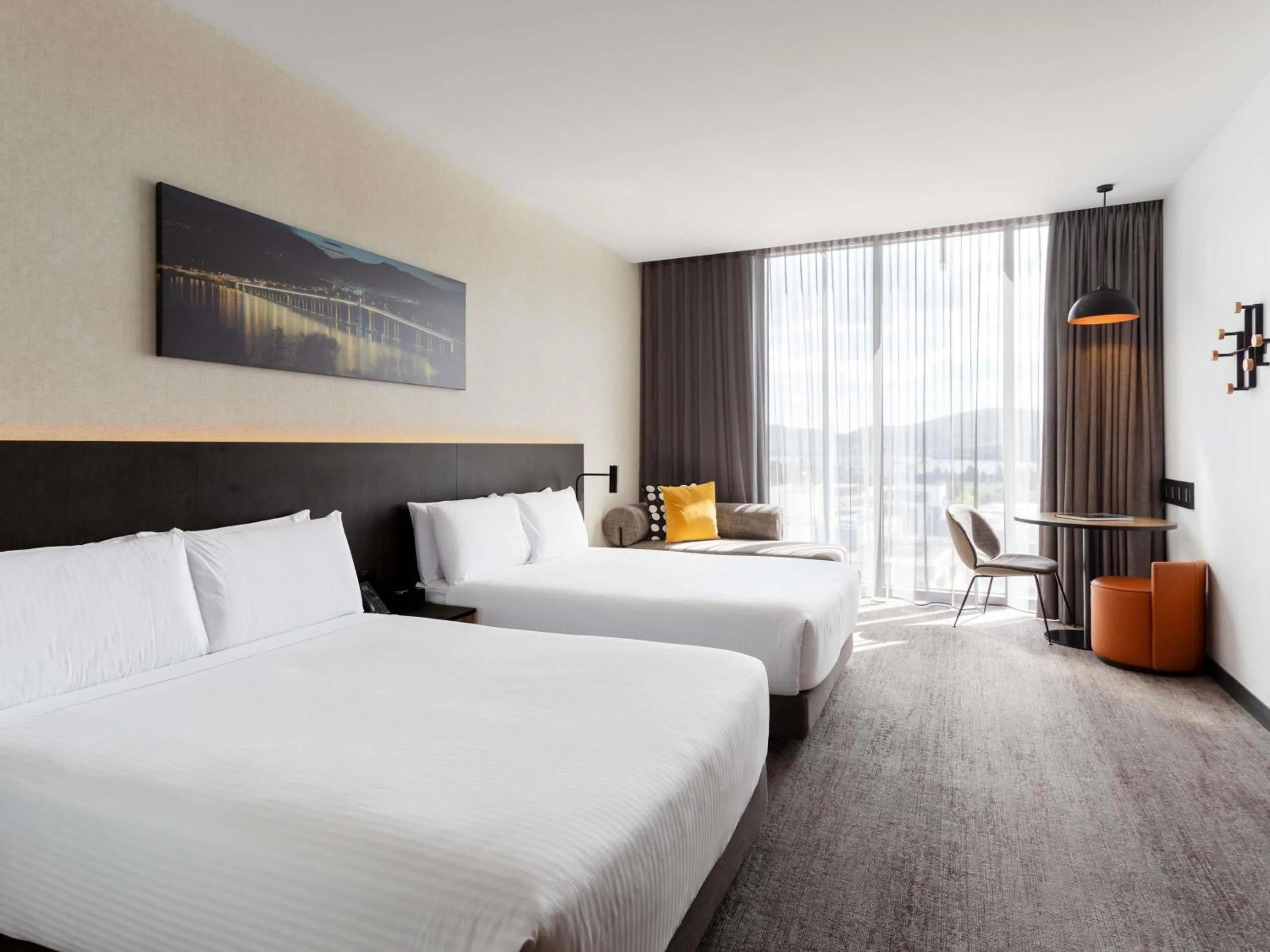 Bedroom, Bed in Mövenpick Hotel Hobart