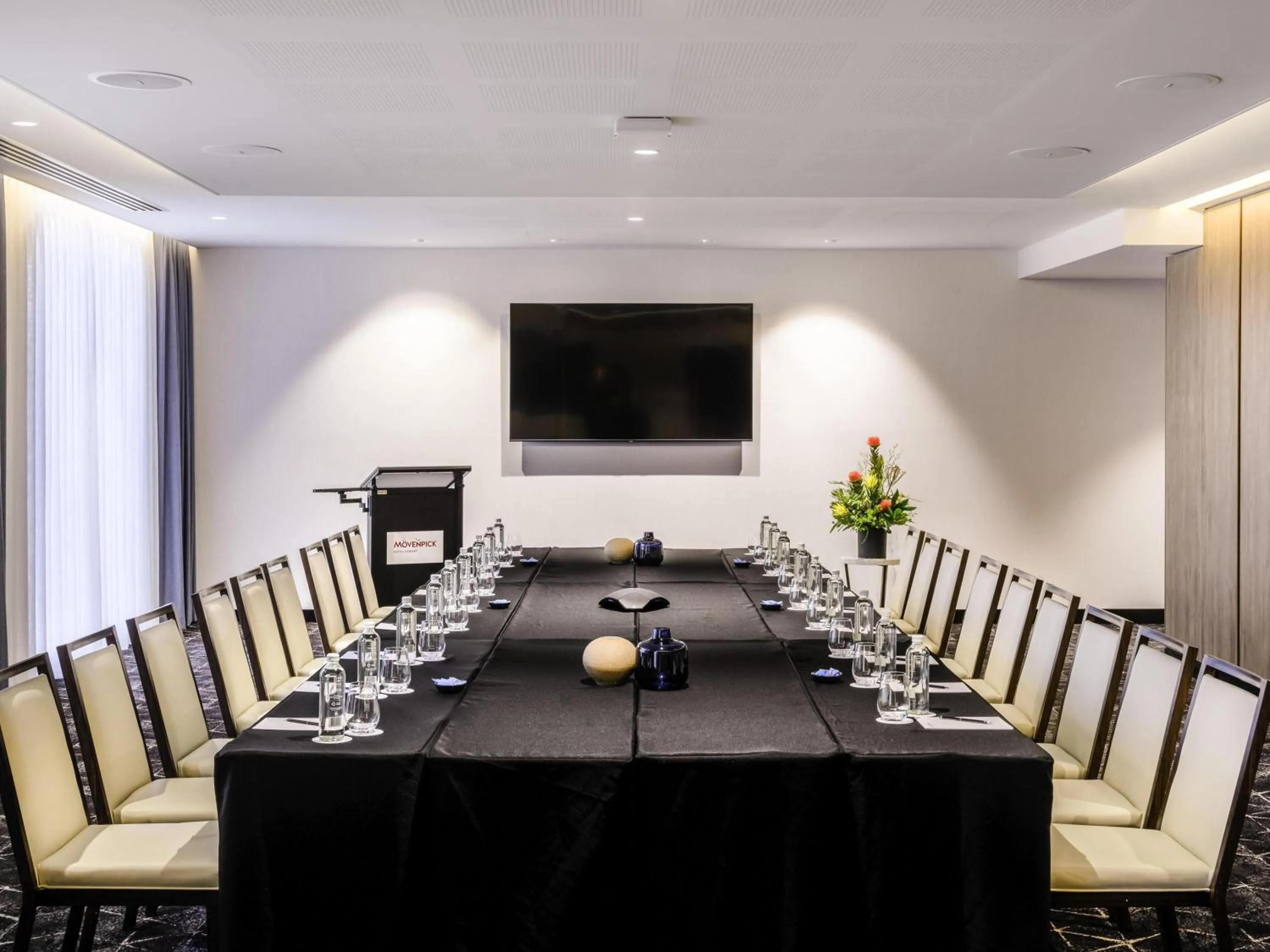 Meeting/conference room in Mövenpick Hotel Hobart