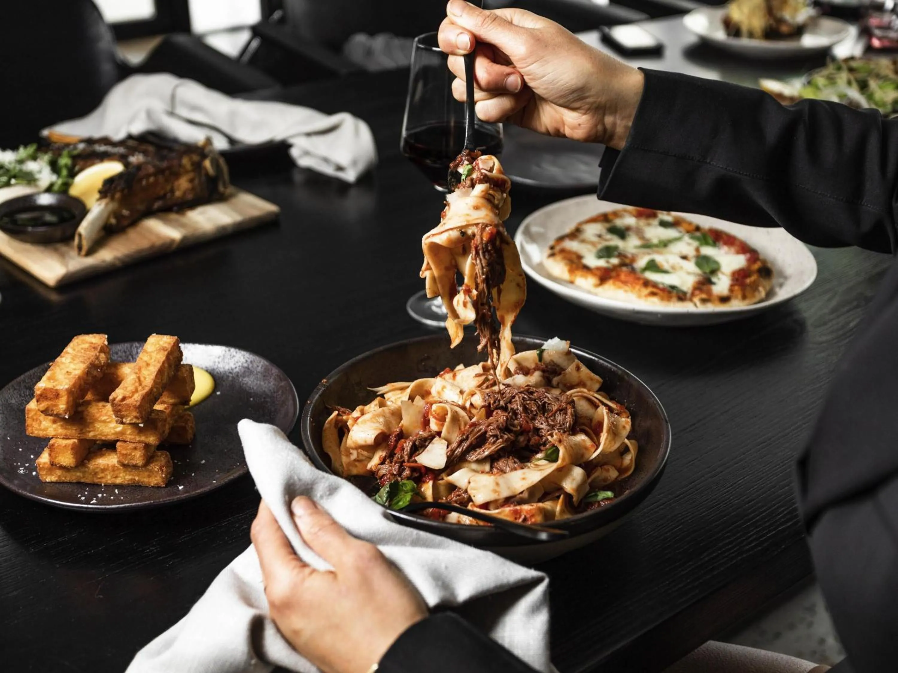 Restaurant/places to eat in Mövenpick Hotel Hobart