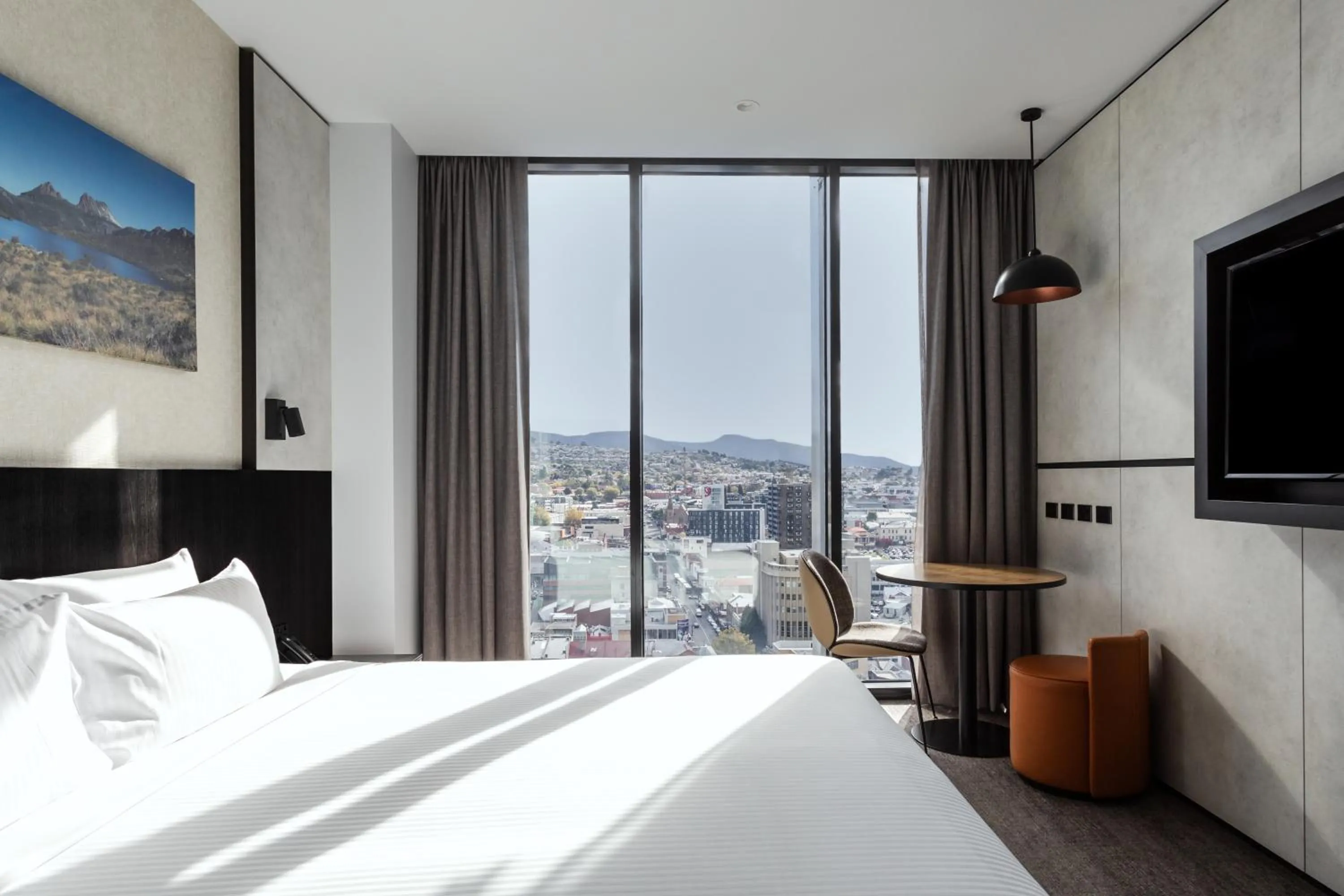 City view, Bed in Mövenpick Hotel Hobart