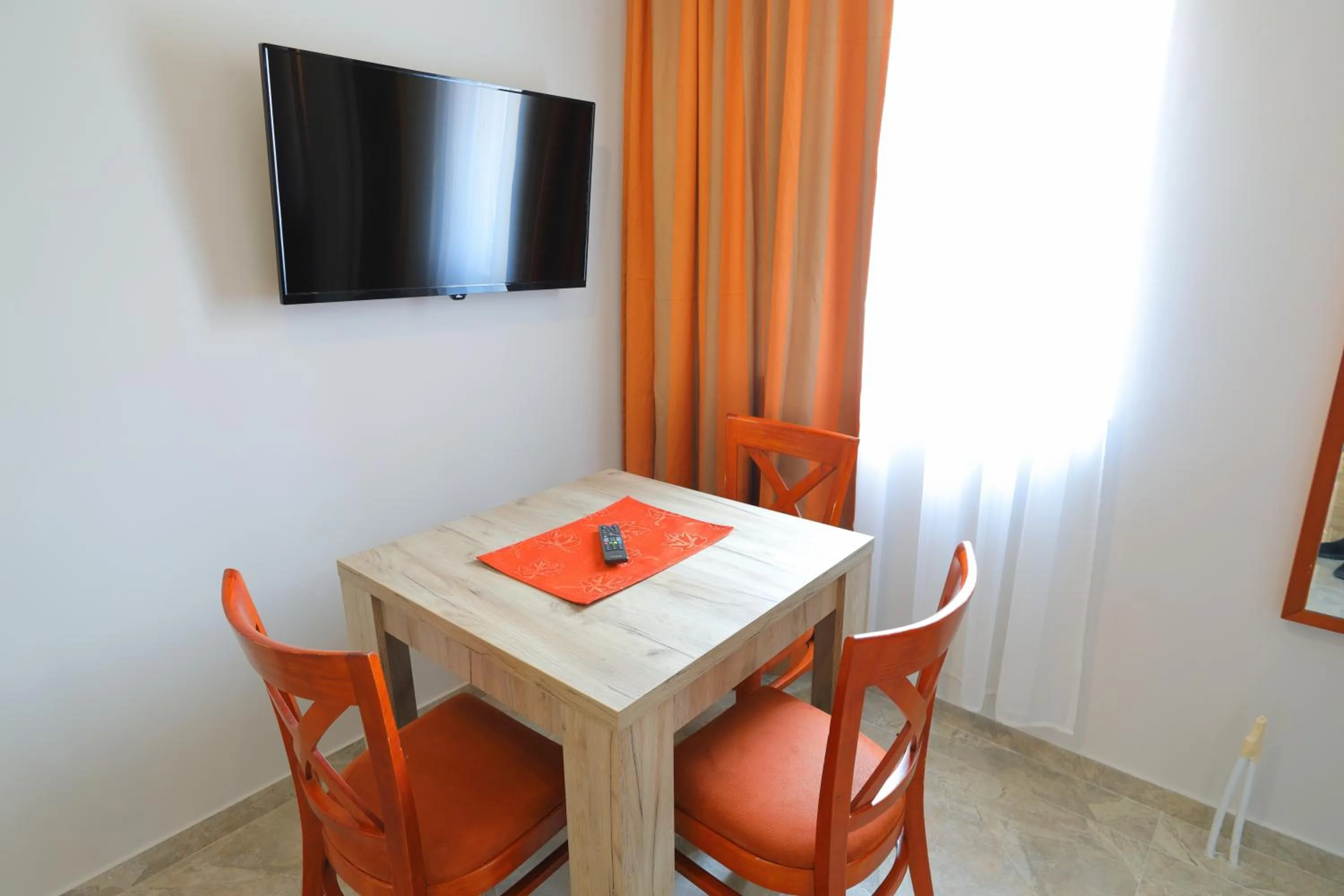 TV and multimedia in Fenix Apartments