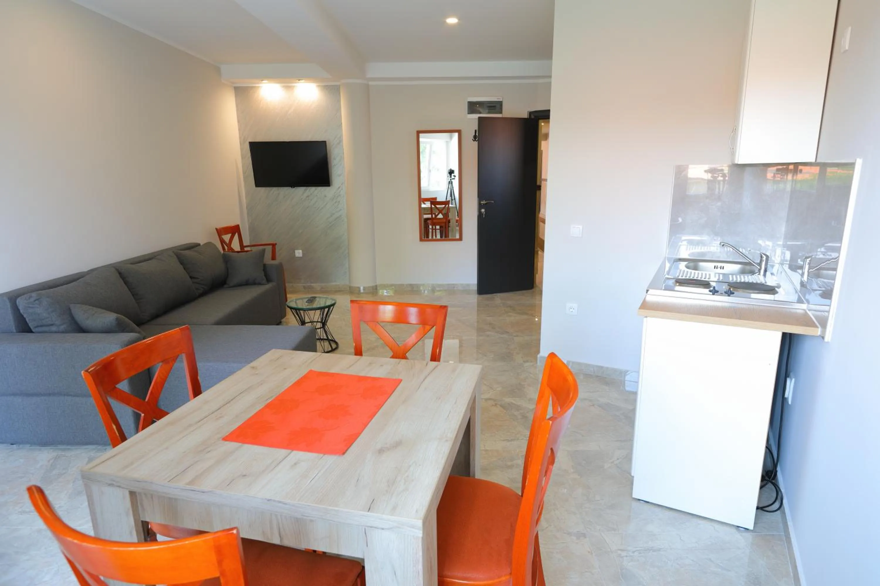 Photo of the whole room in Fenix Apartments