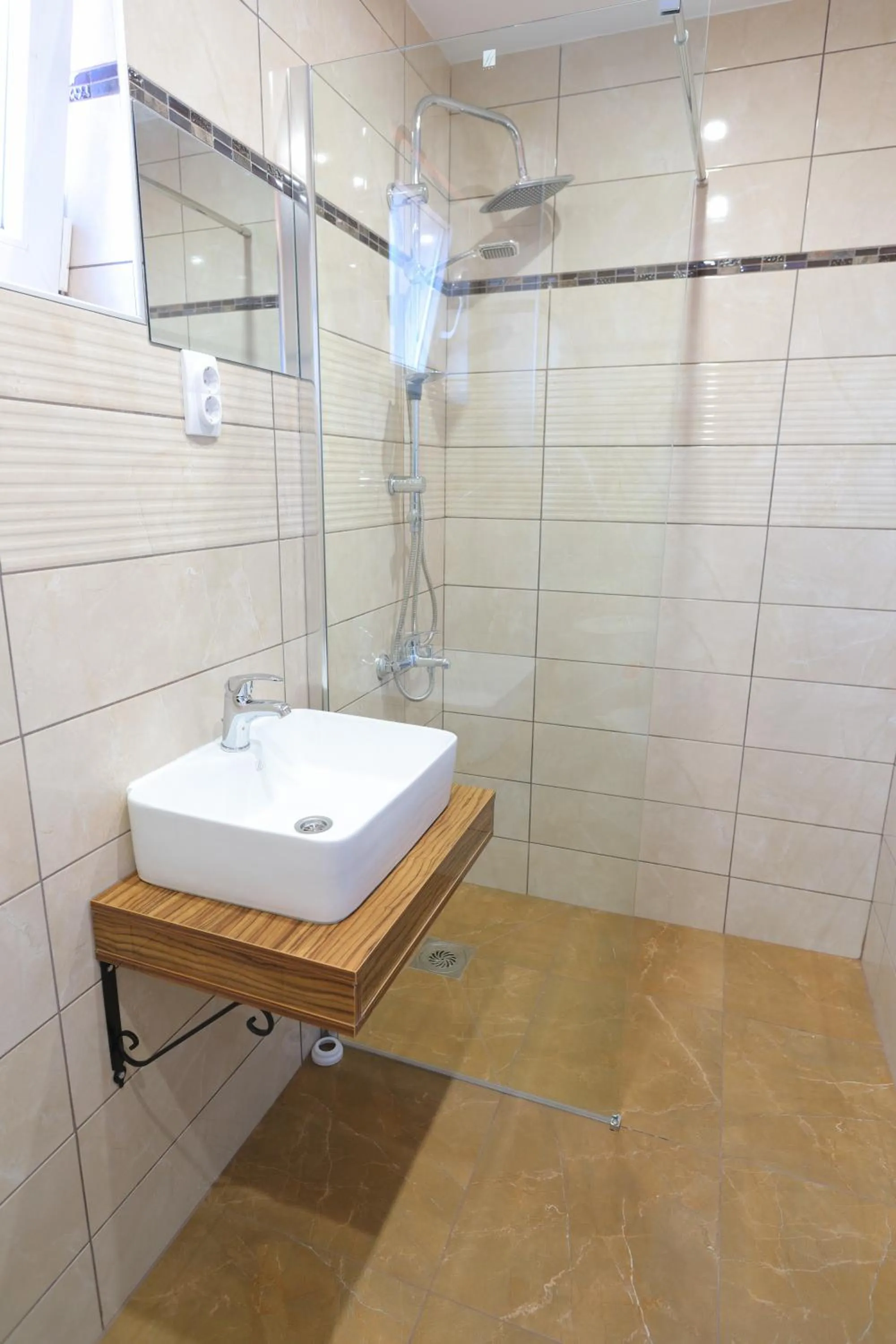 Bathroom in Fenix Apartments